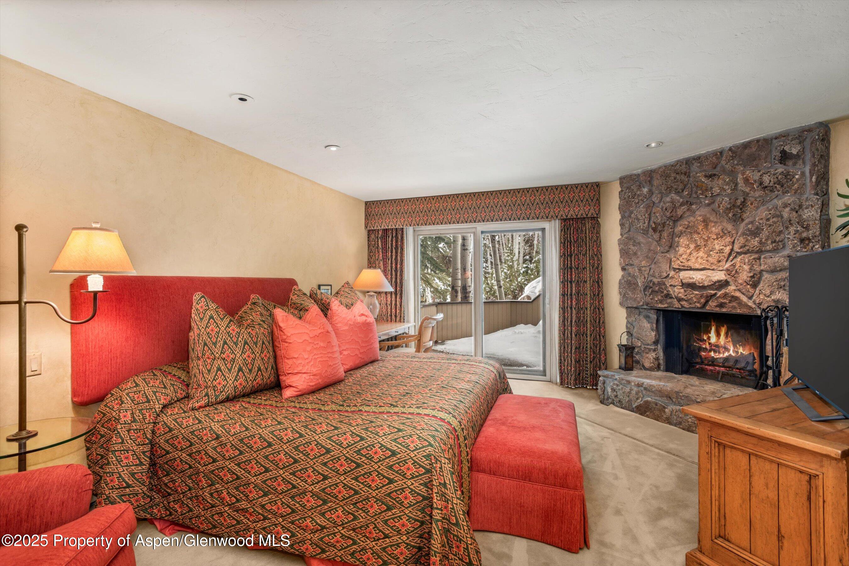 1428 Crystal Lake Road, A4 Property Photo 22