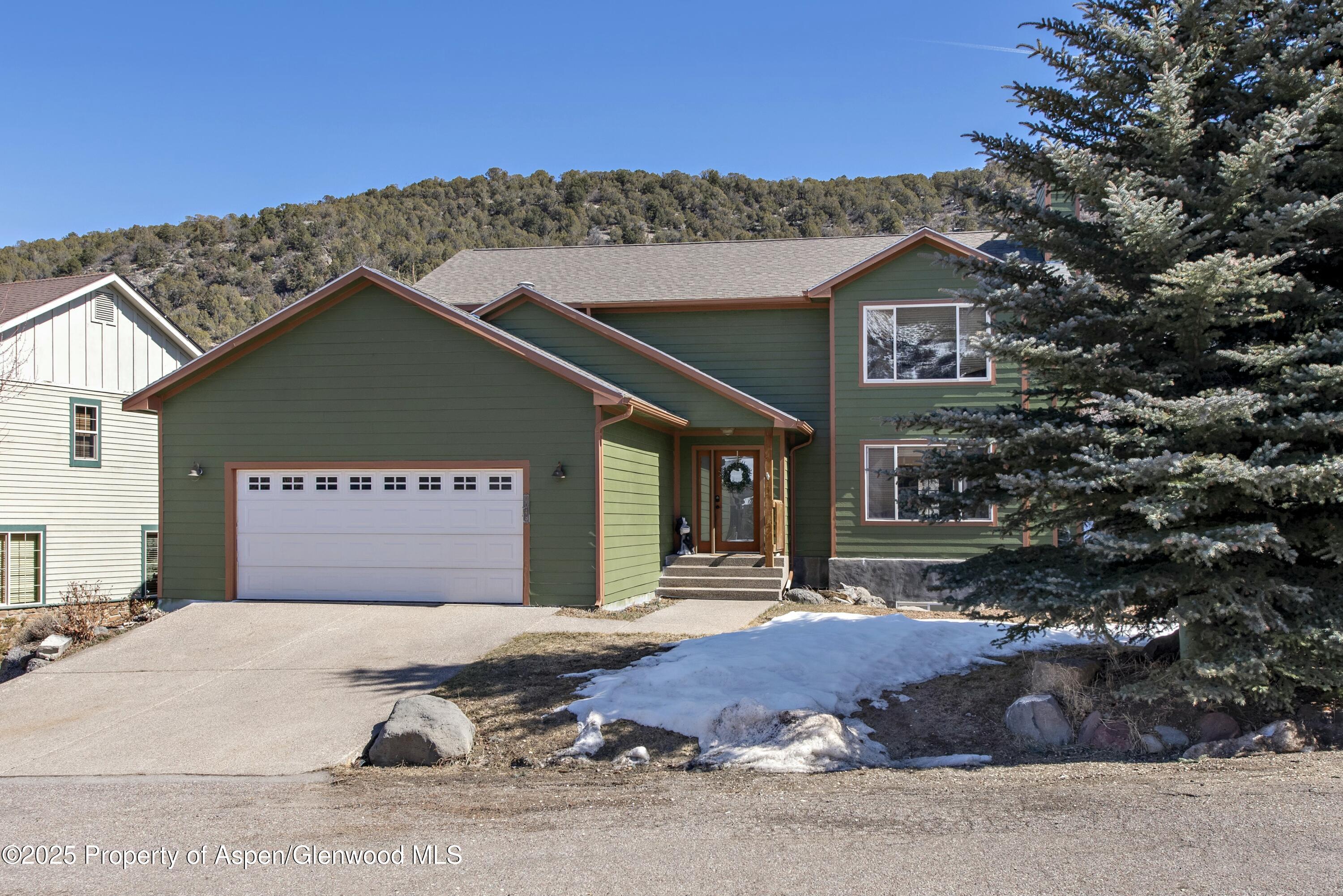 48 Beaver Court Property Photo 2