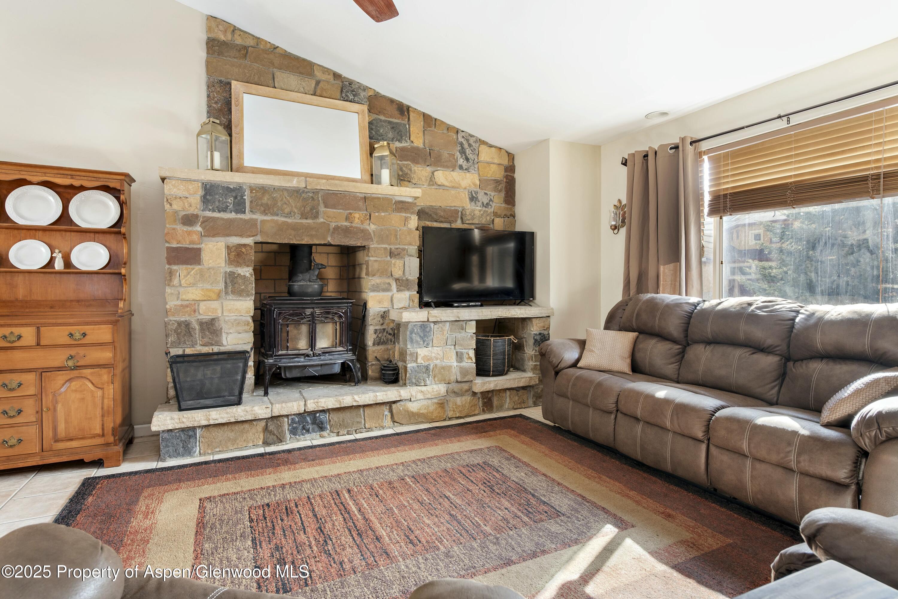 48 Beaver Court Property Photo 12