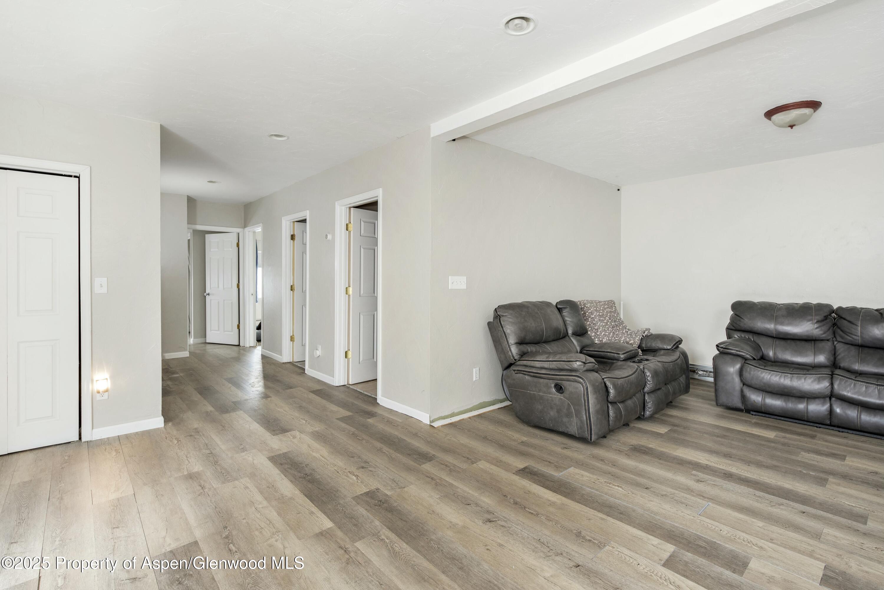 48 Beaver Court Property Photo 21