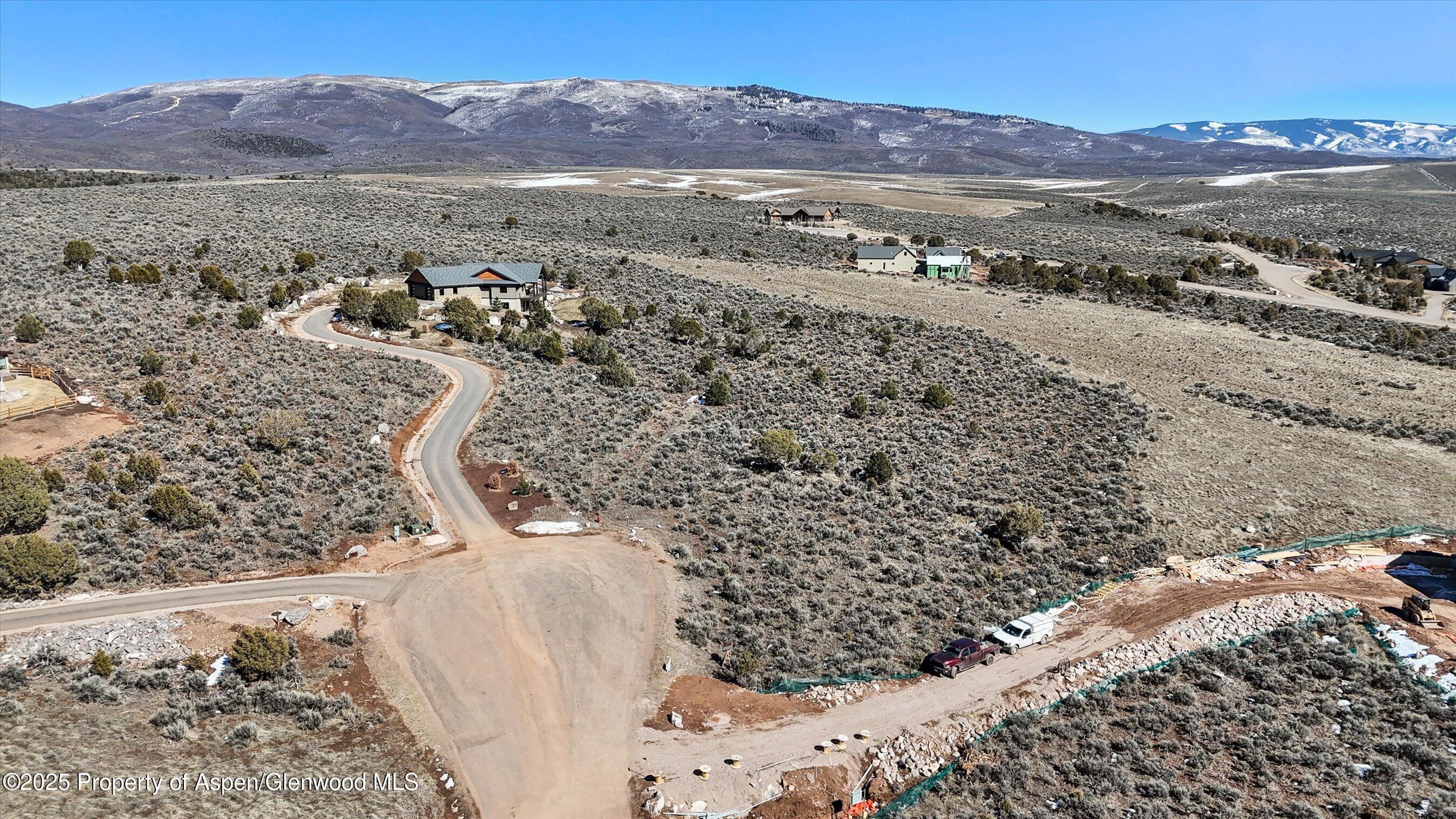 60 Grosbeak Place Property Photo 5