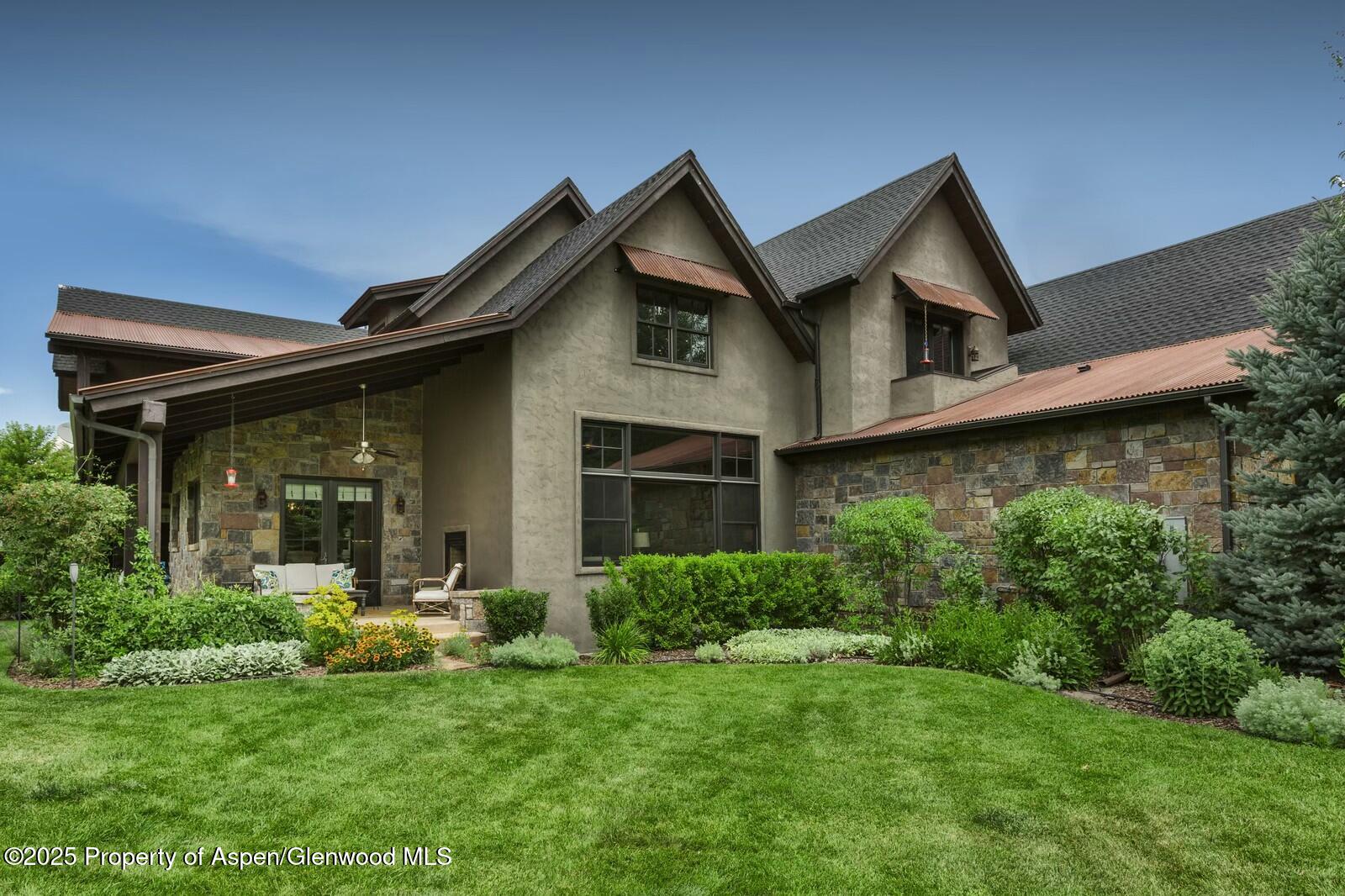 289 Sweetgrass Property Photo 1