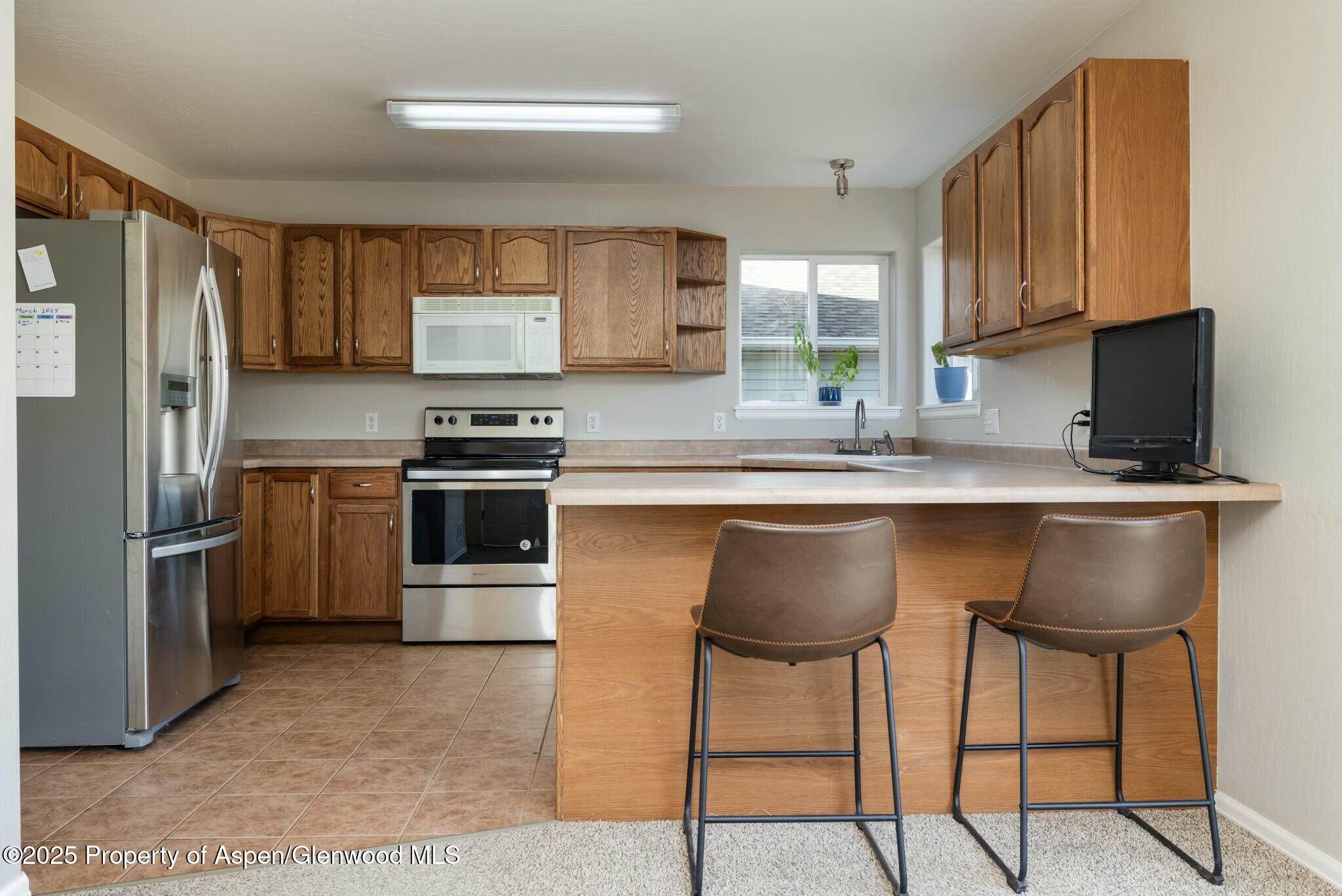 13 Pinetree Place Property Photo 2