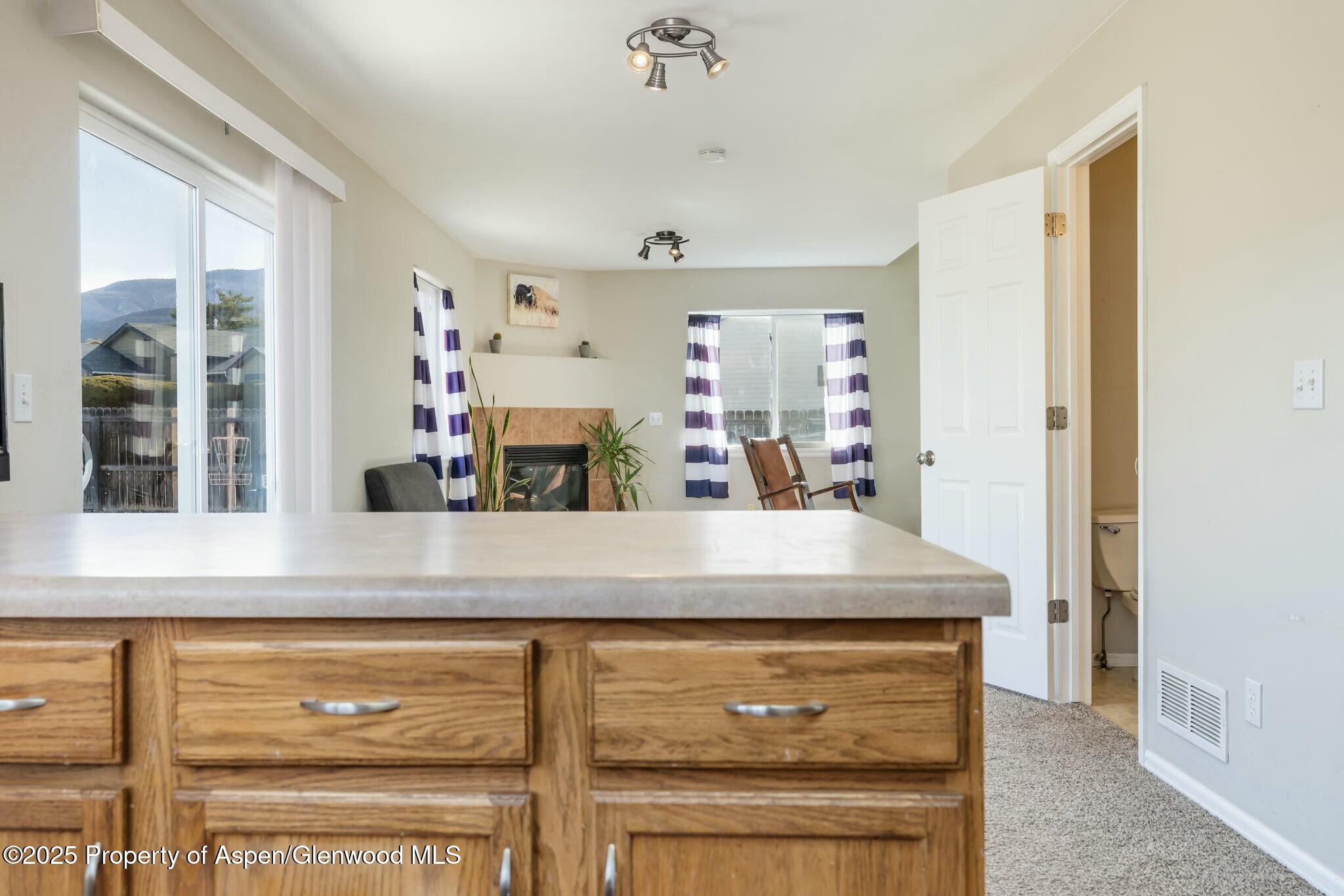 13 Pinetree Place Property Photo 5
