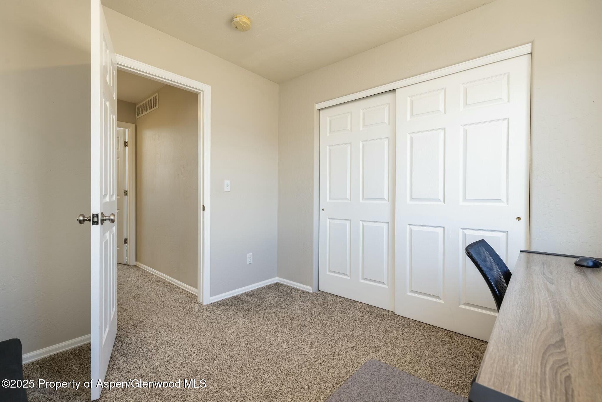 13 Pinetree Place Property Photo 12
