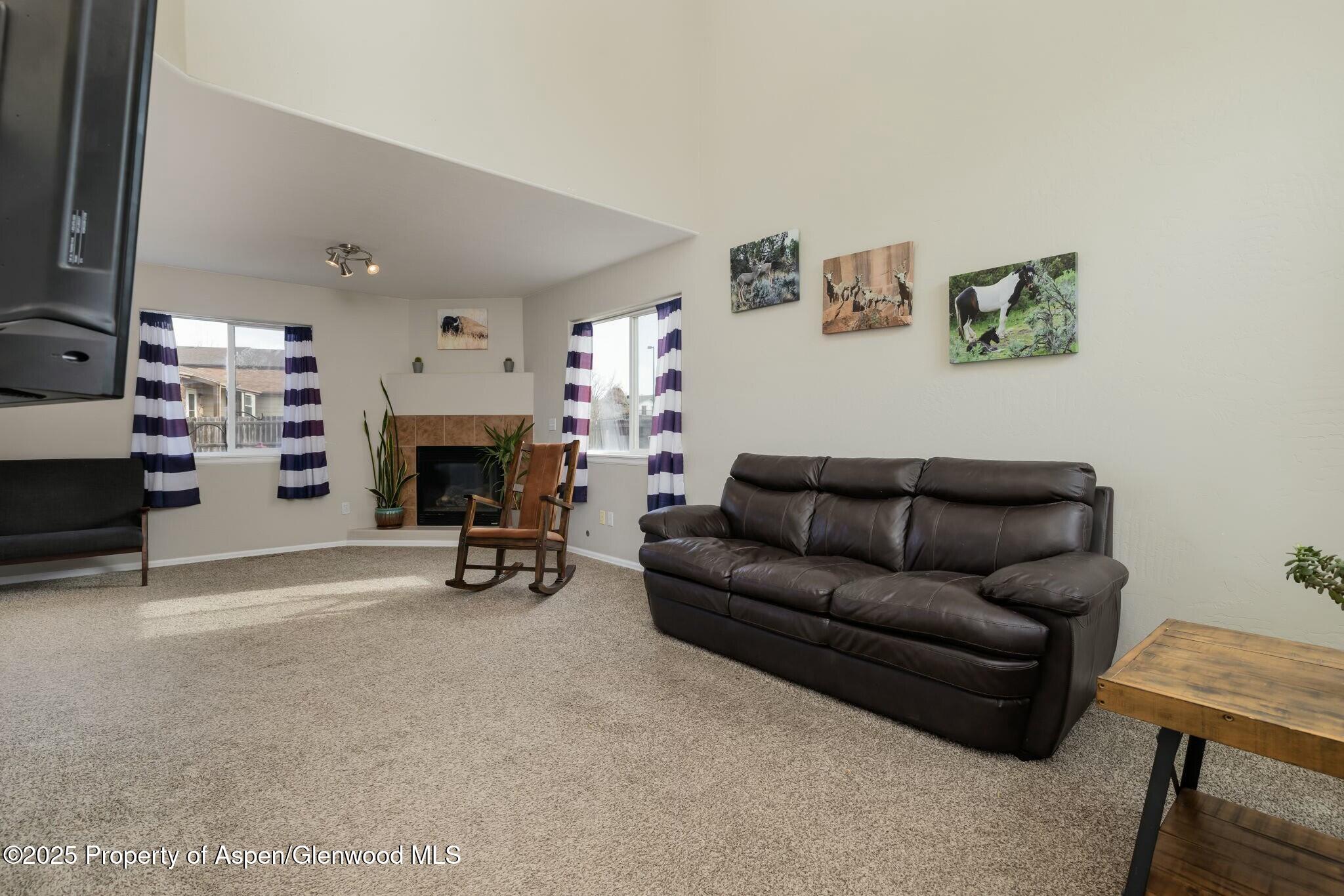 13 Pinetree Place Property Photo 21