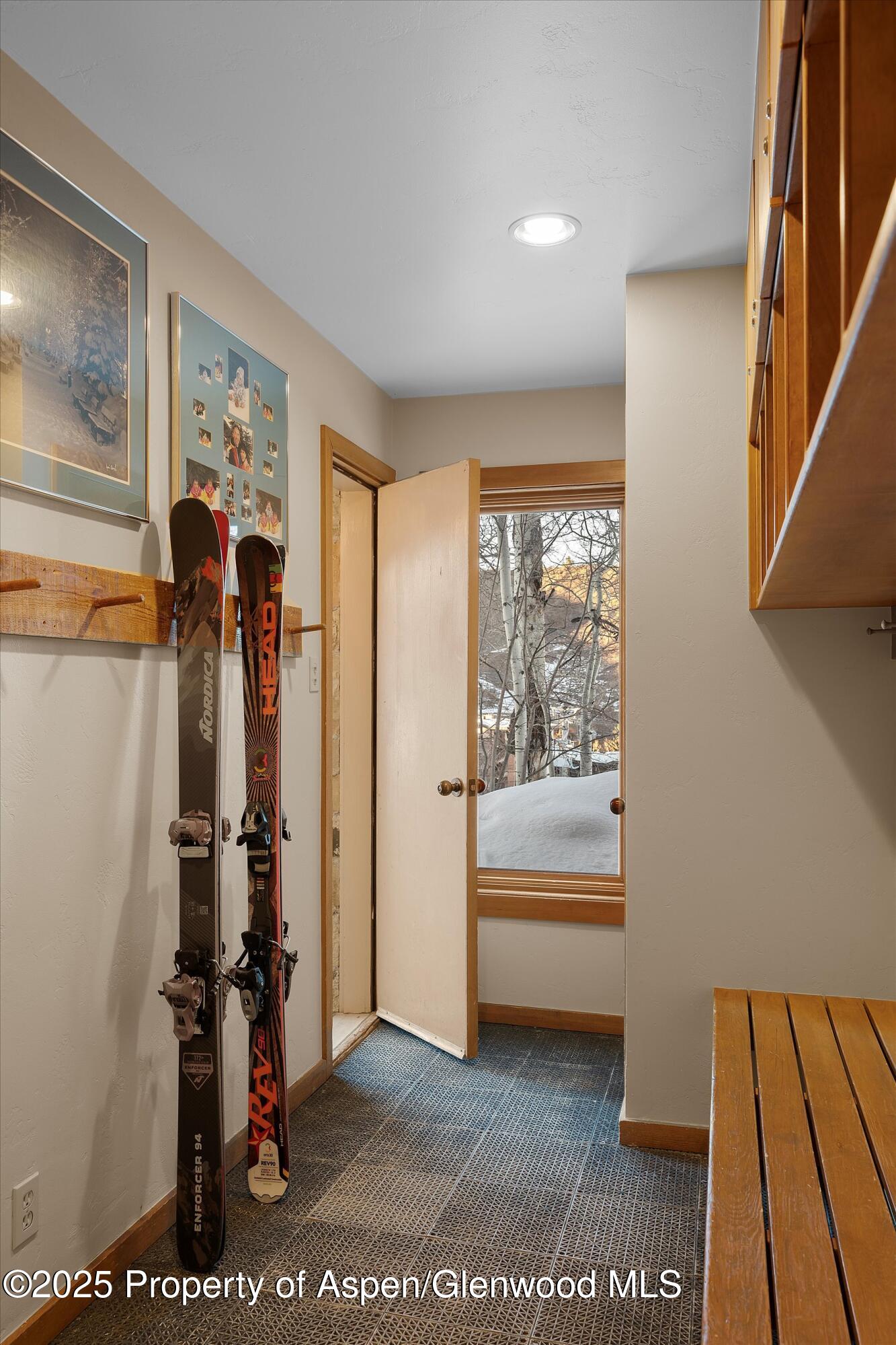 61 Trails End Lane, 2 Property Photo 26