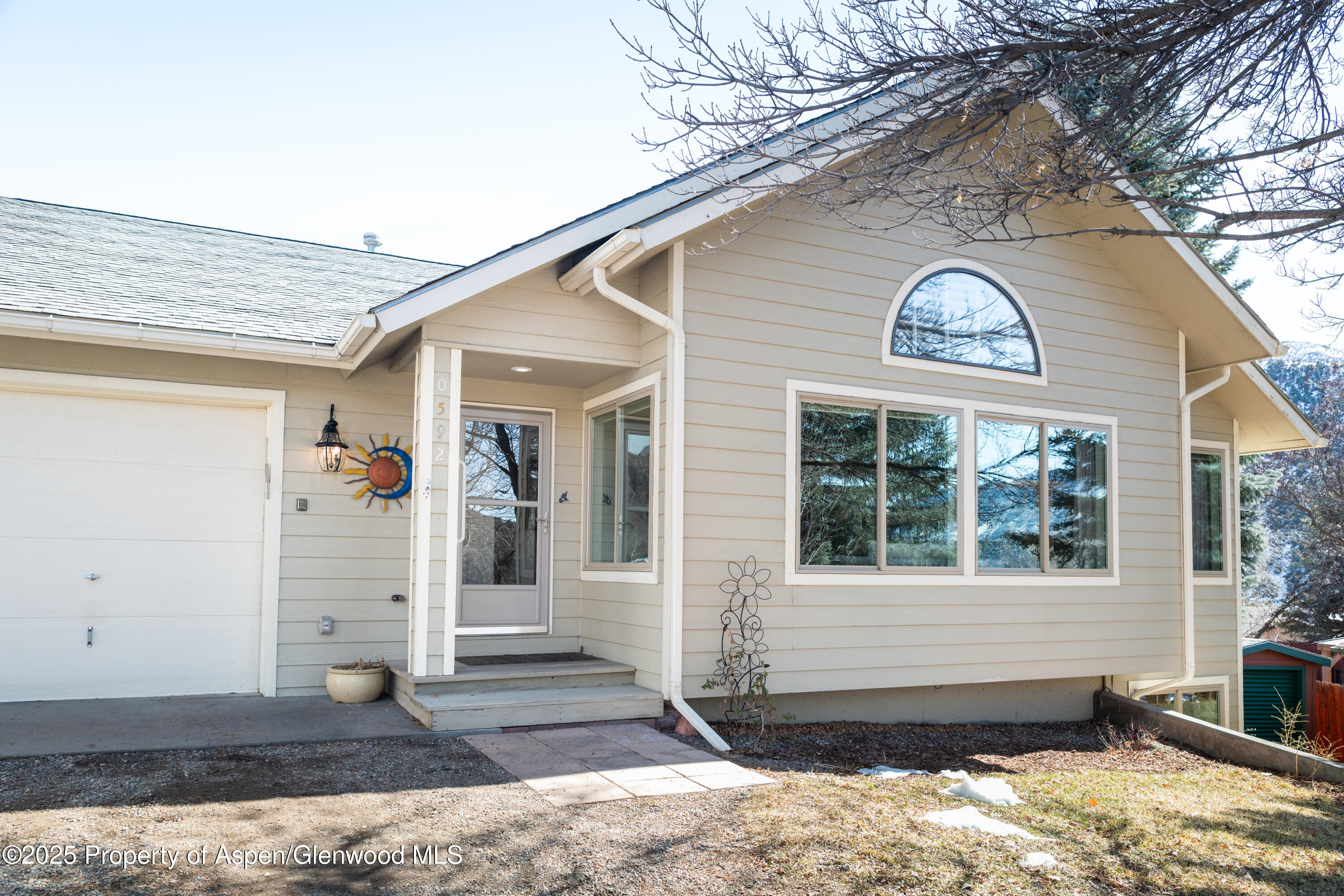 Canyon Creek Real Estate Listings Main Image