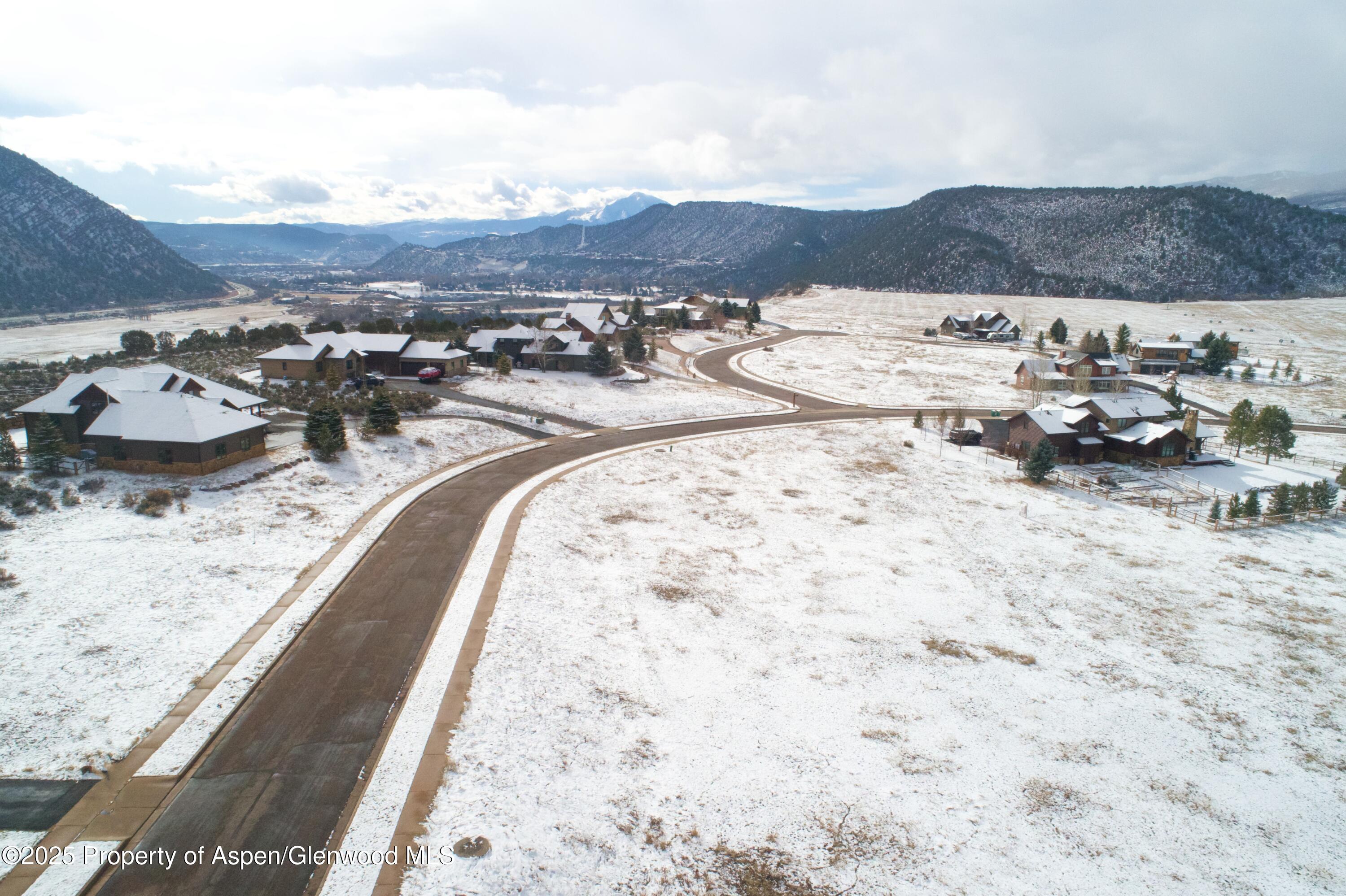 169 Red Cliff Circle Property Photo 12