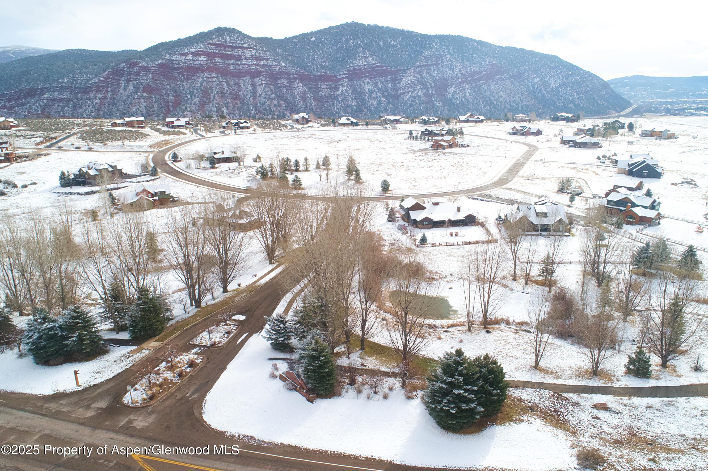 169 Red Cliff Circle Property Photo 15