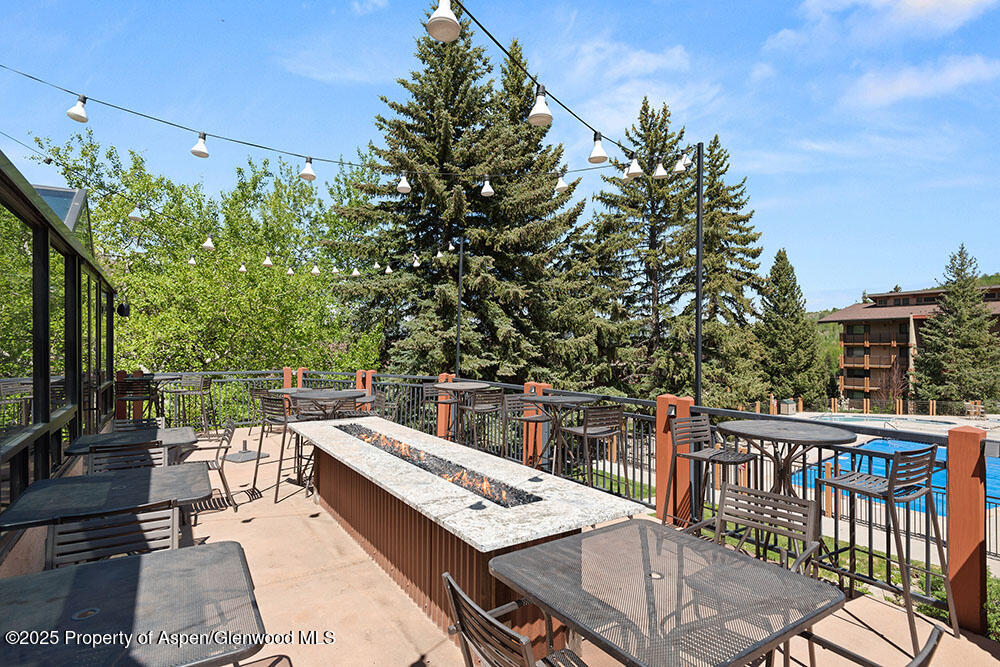 300 Carriage Way, 601 Property Photo 3