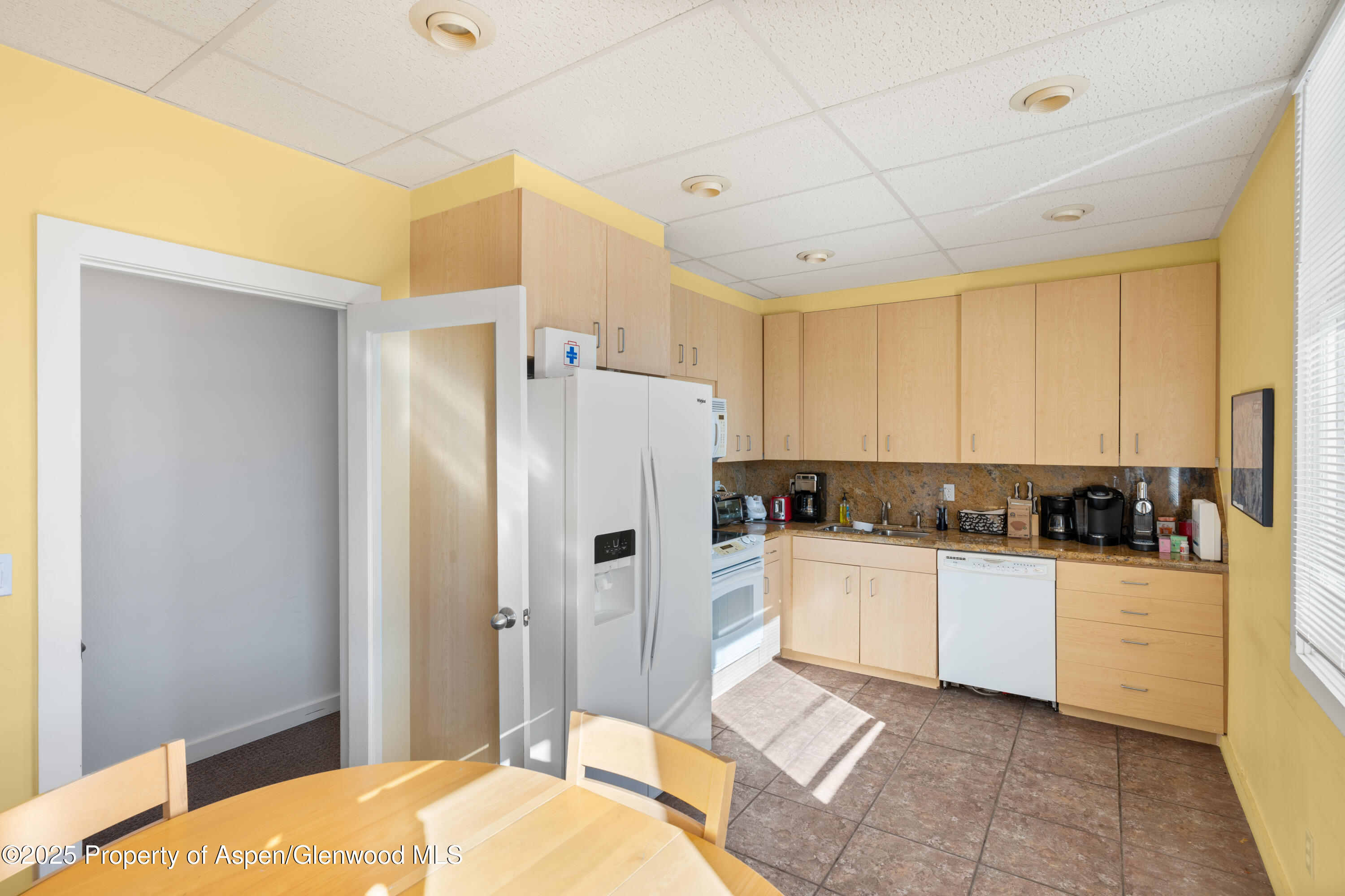 210 Aspen Airport Business Center, Aa Property Photo 3