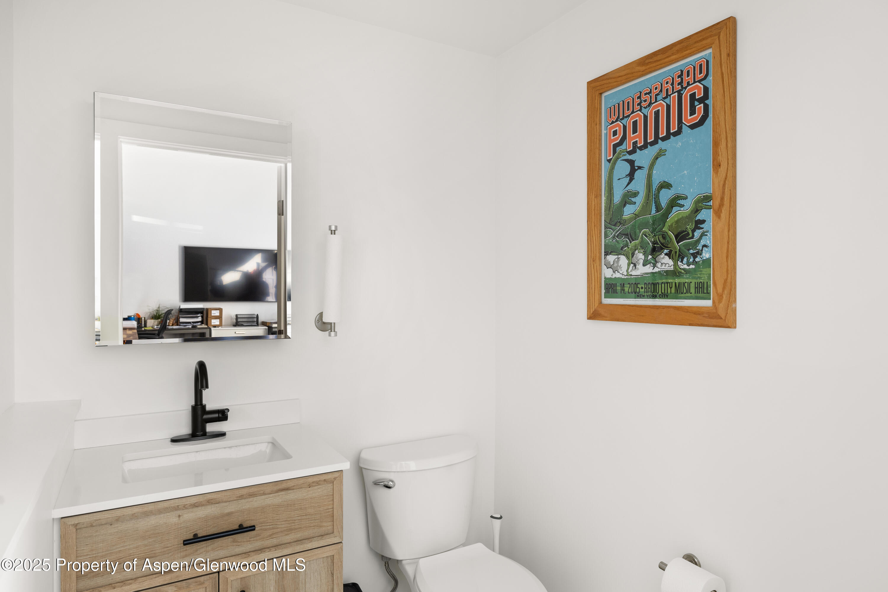 210 Aspen Airport Business Center, Aa Property Photo 5