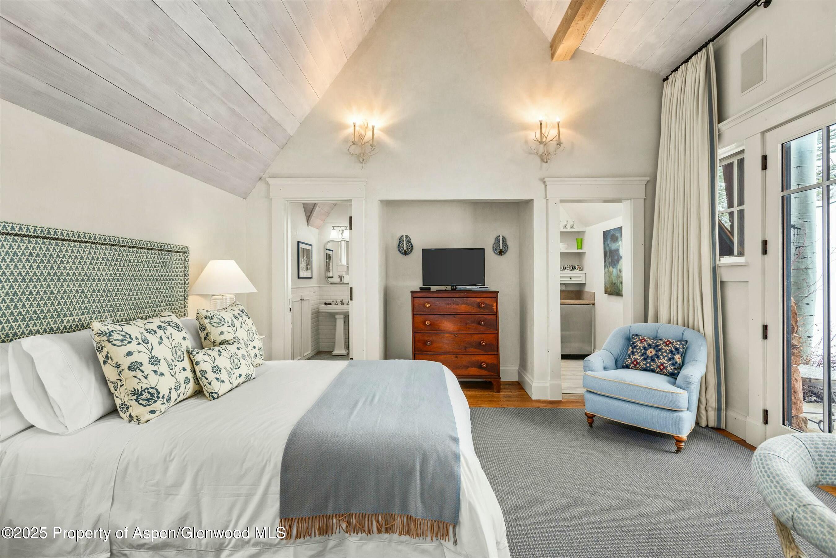 99 Steeplechase Drive Property Photo 45