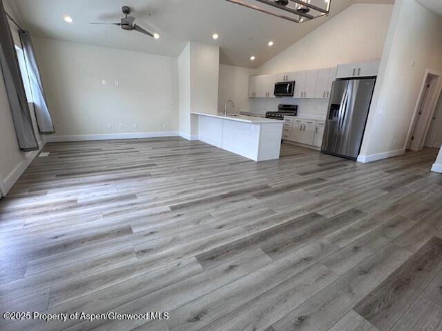 1691 Drake Place Property Photo 3
