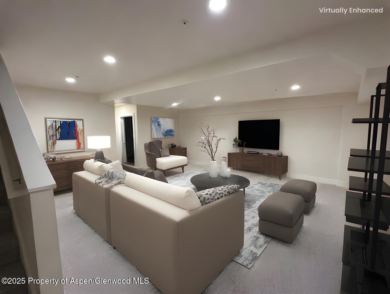 1691 Drake Place Property Photo 17