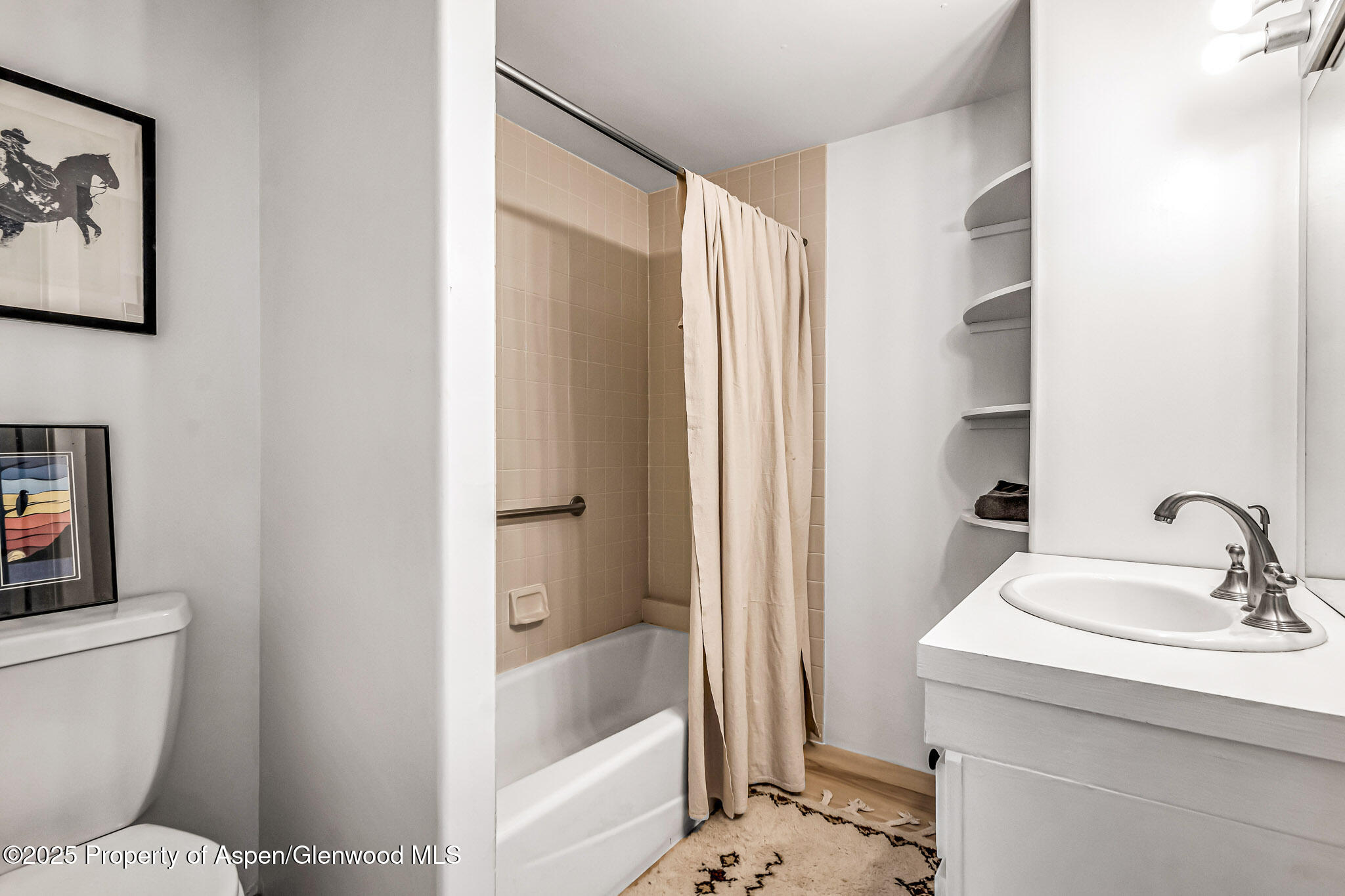 505 Ingersoll Property Photo 18