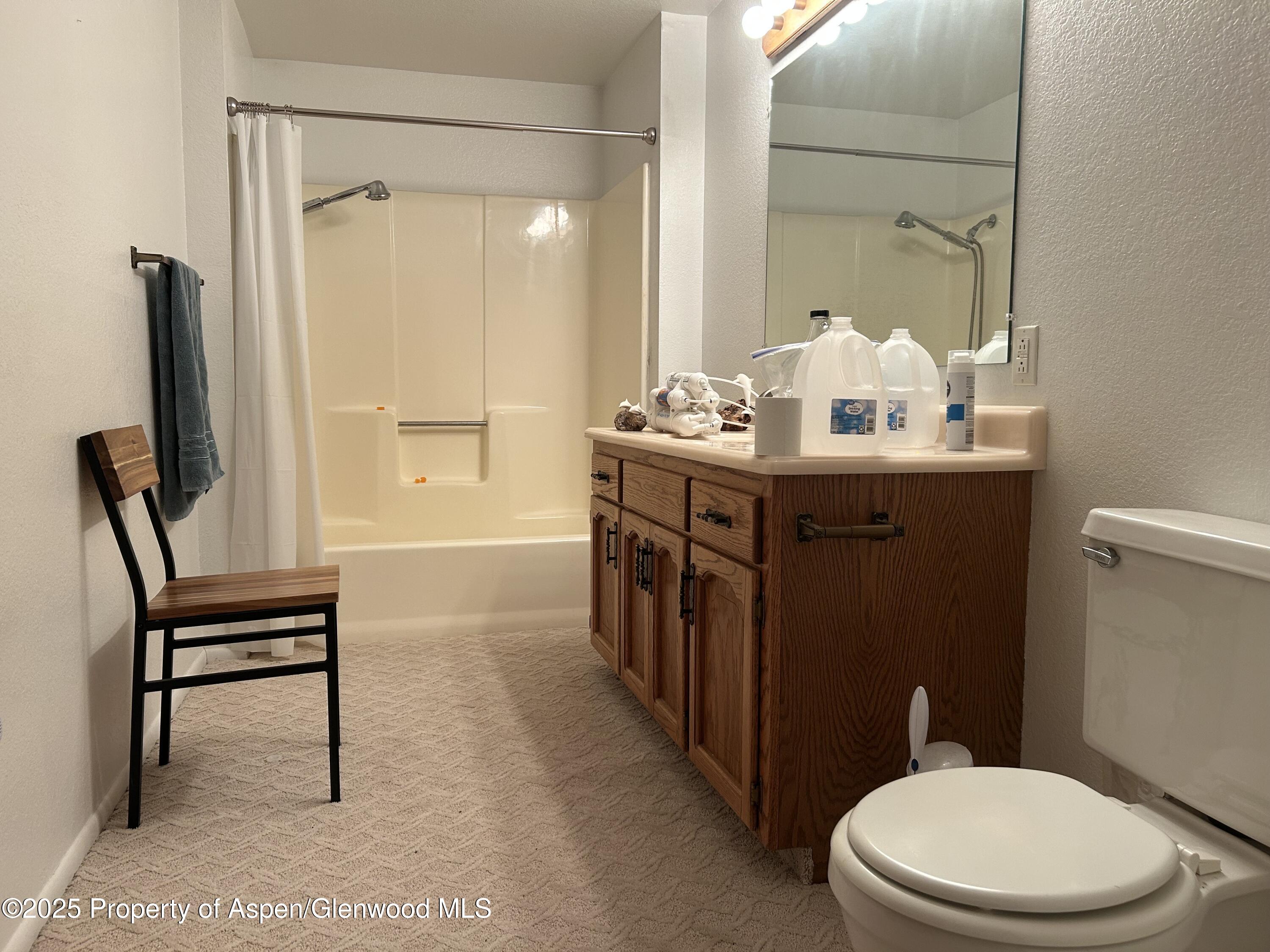 335 Woodbury Drive Property Photo 13