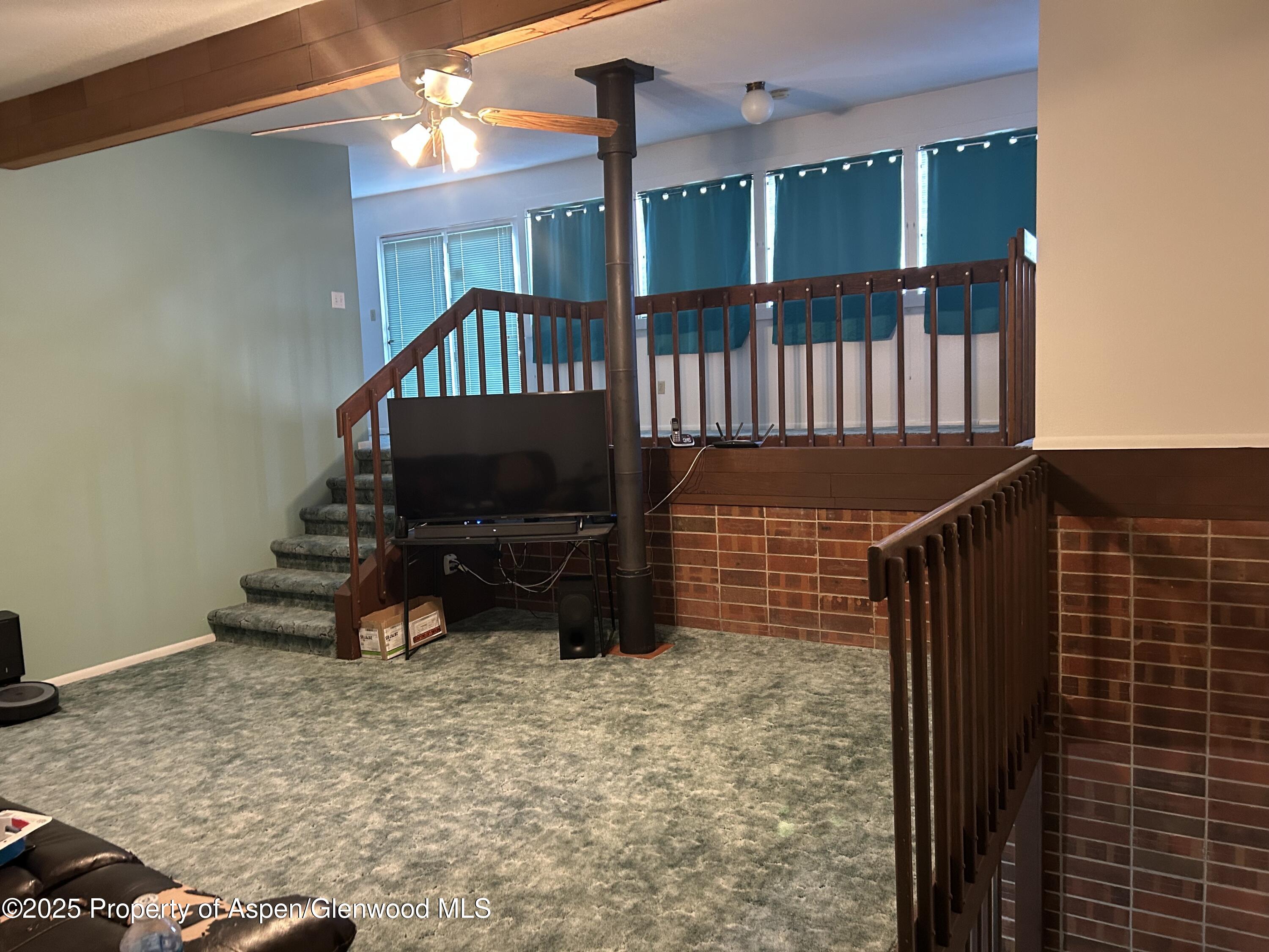 335 Woodbury Drive Property Photo 14