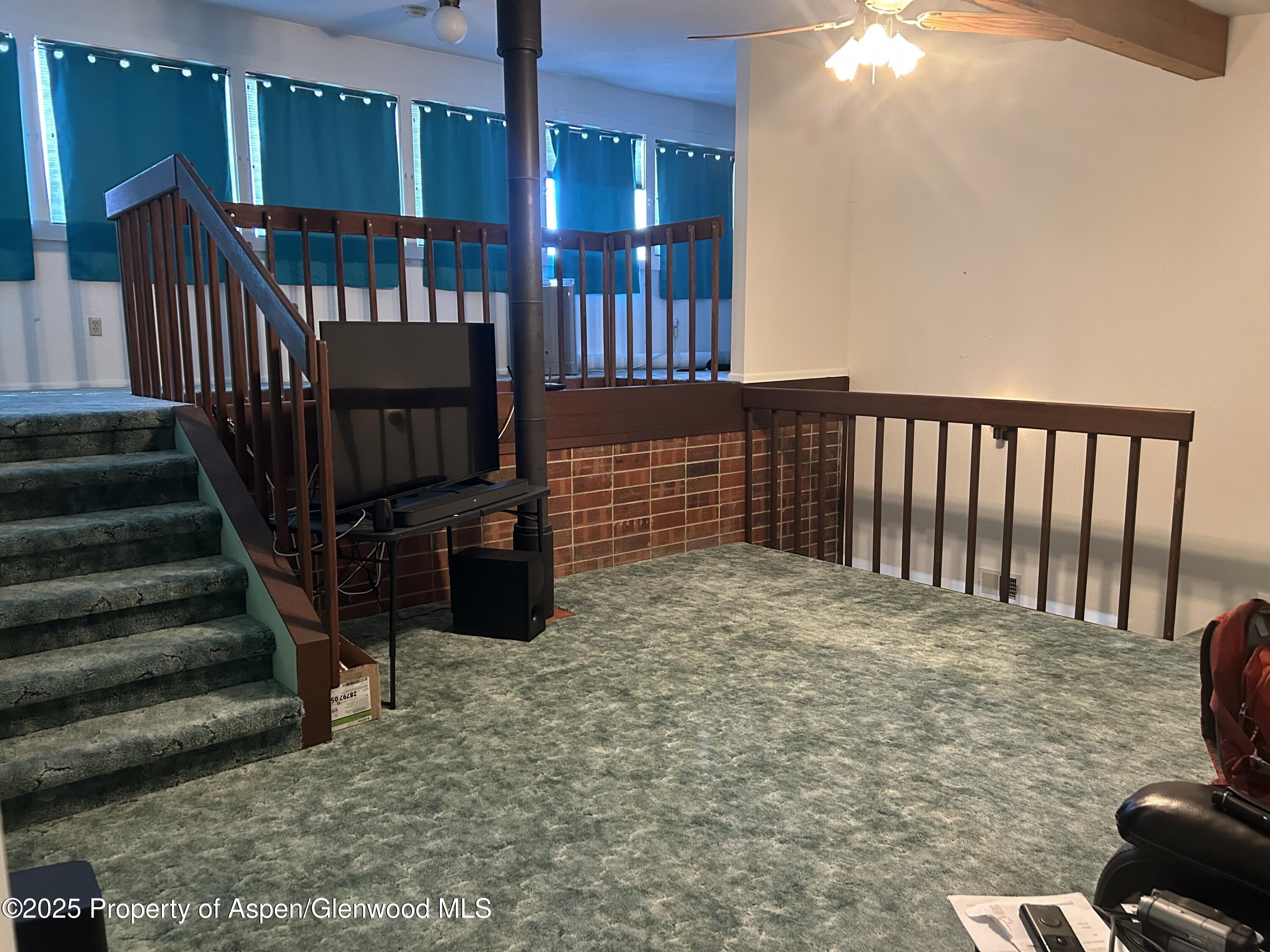 335 Woodbury Drive Property Photo 15