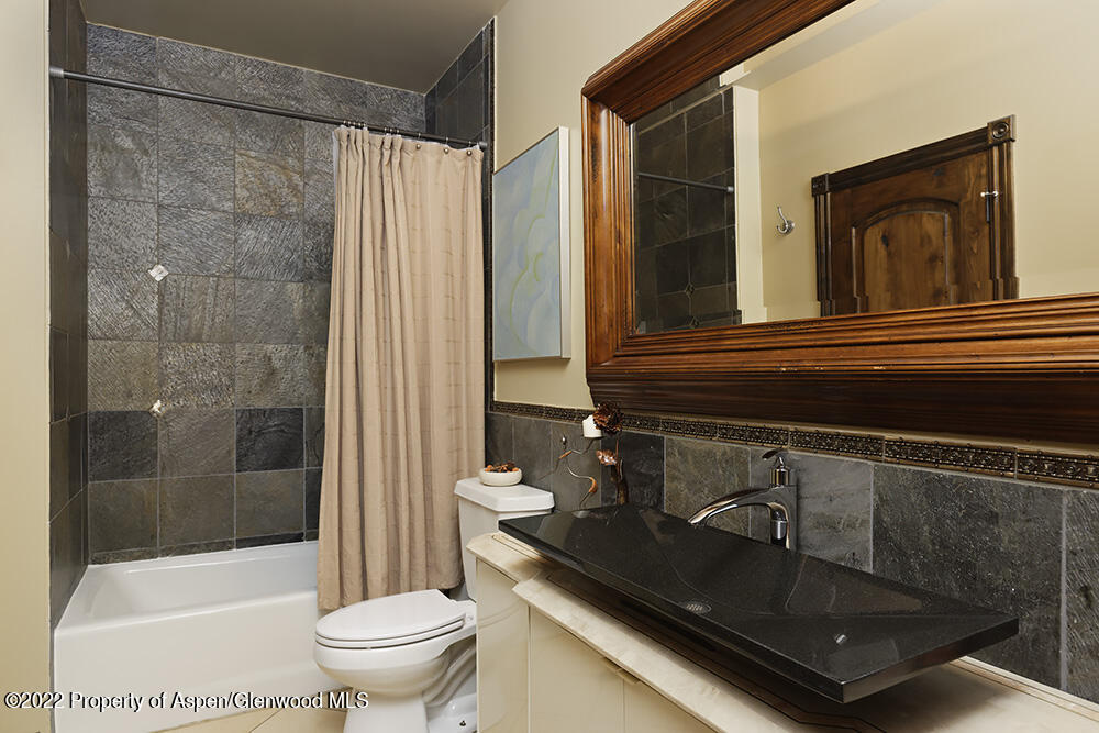 2345 Juniper Hill Drive Property Photo 10