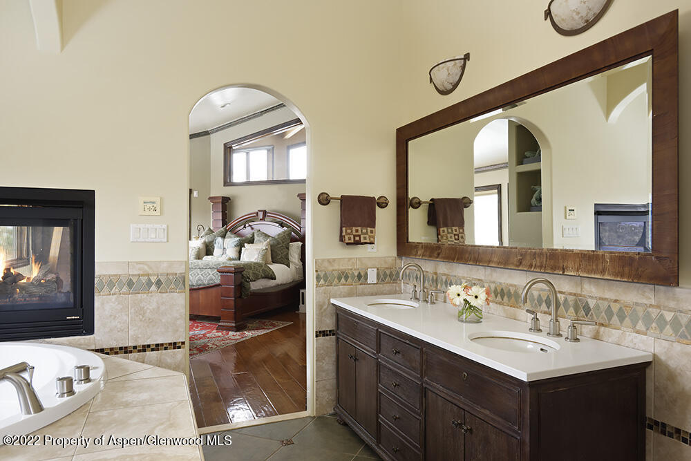 2345 Juniper Hill Drive Property Photo 13