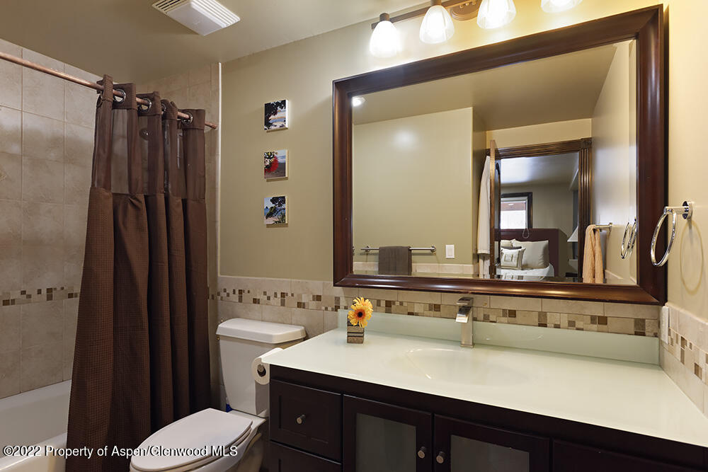 2345 Juniper Hill Drive Property Photo 17