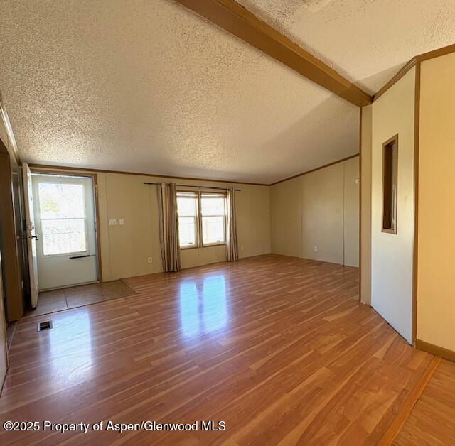 167 Queen City Circle Property Photo 5