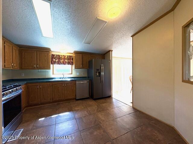 167 Queen City Circle Property Photo 12