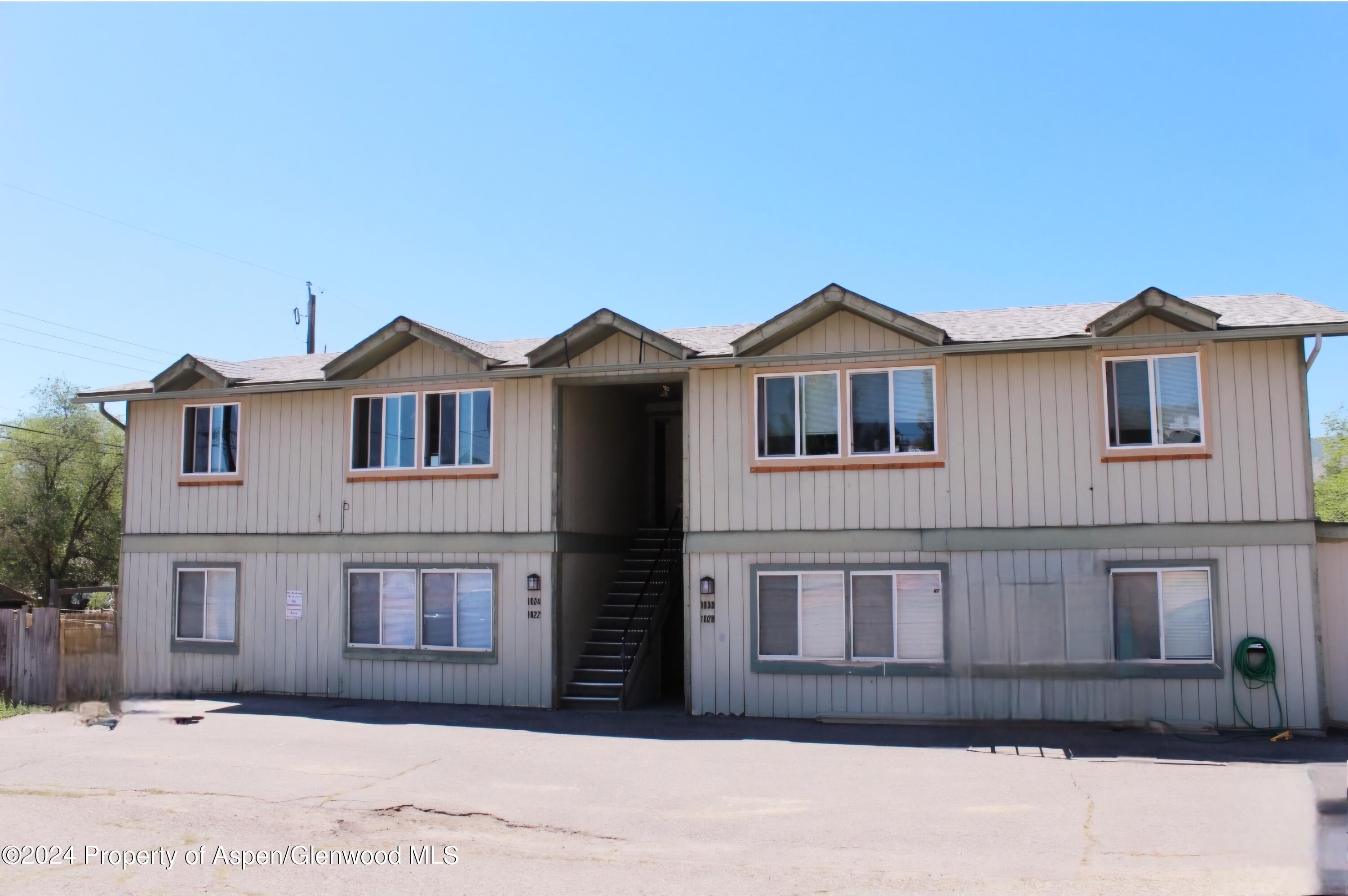 1024 Stillwell Avenue Property Photo 1