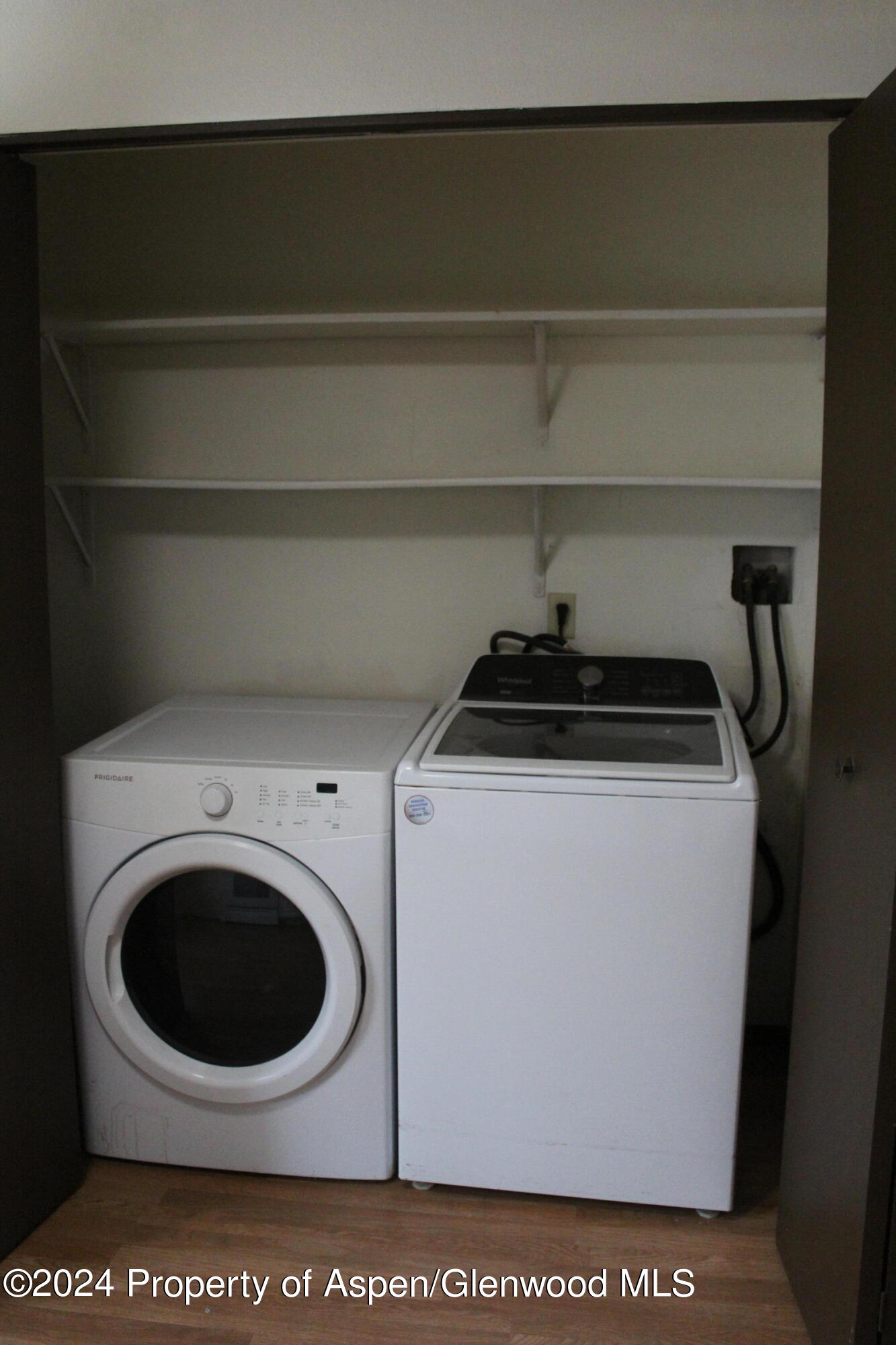 1024 Stillwell Avenue Property Photo 4