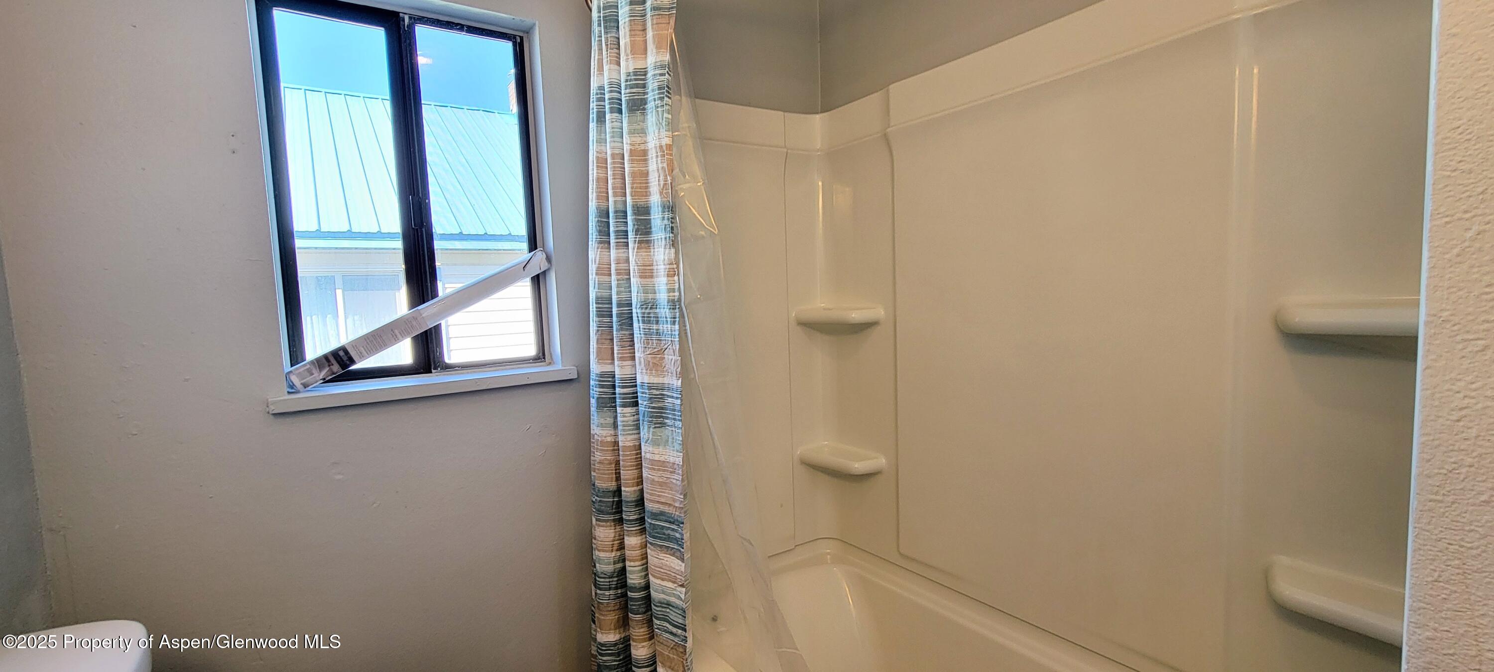 314 3rd Street Property Photo 14