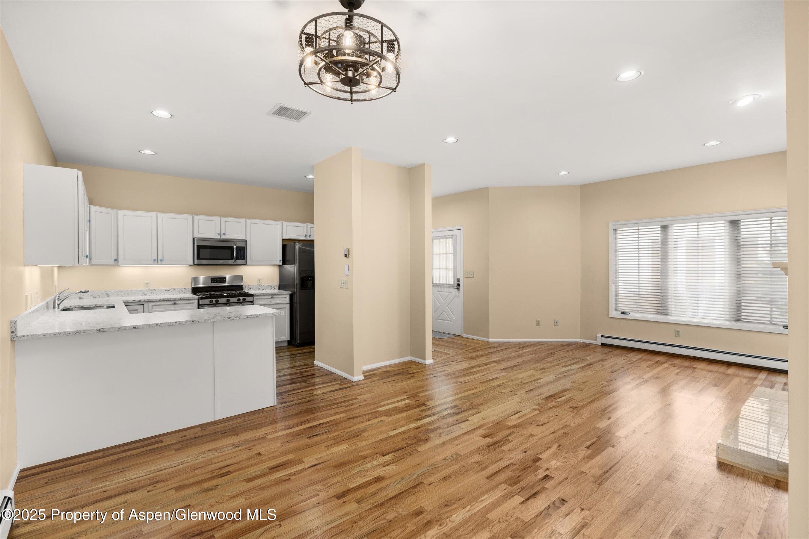412 13th Street Property Photo 5