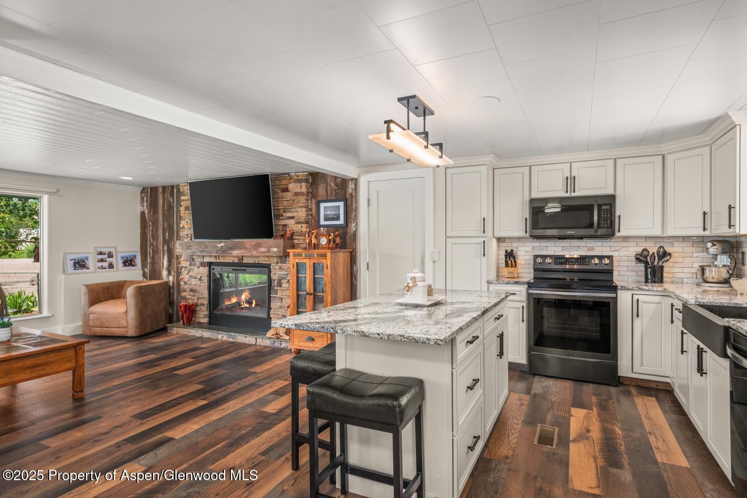 584 Grace Drive Property Photo 19