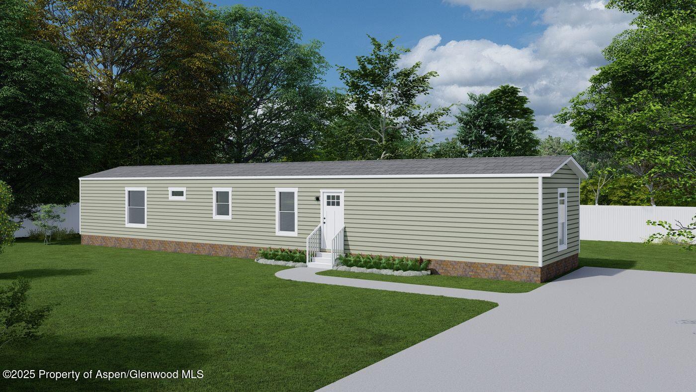 200 W 20th Street, A142 Property Photo 1