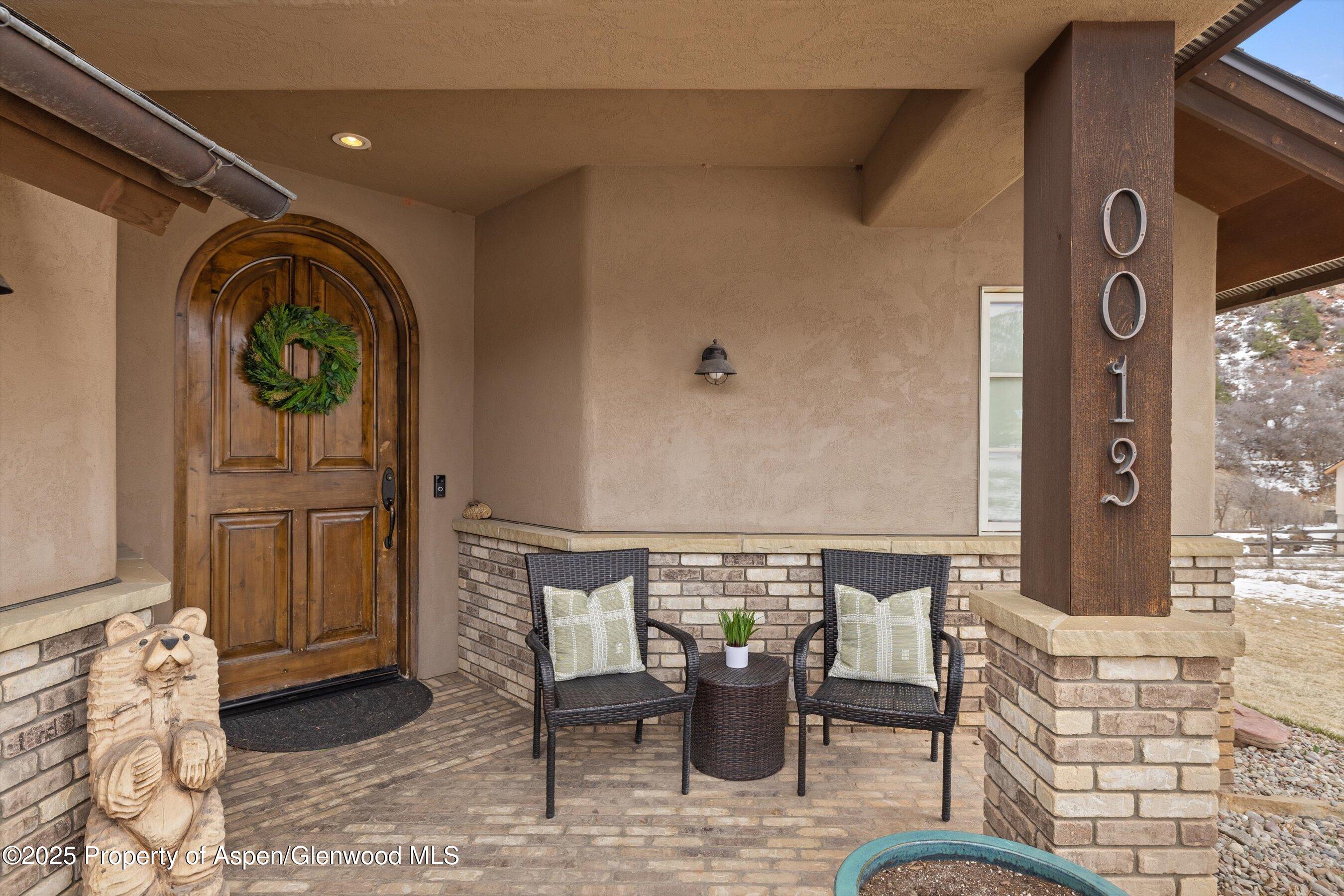 13 Laird Lane Property Photo 8