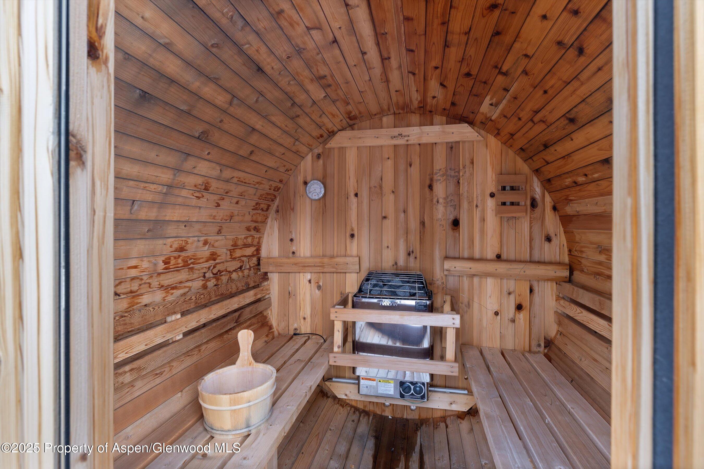 13 Laird Lane Property Photo 15