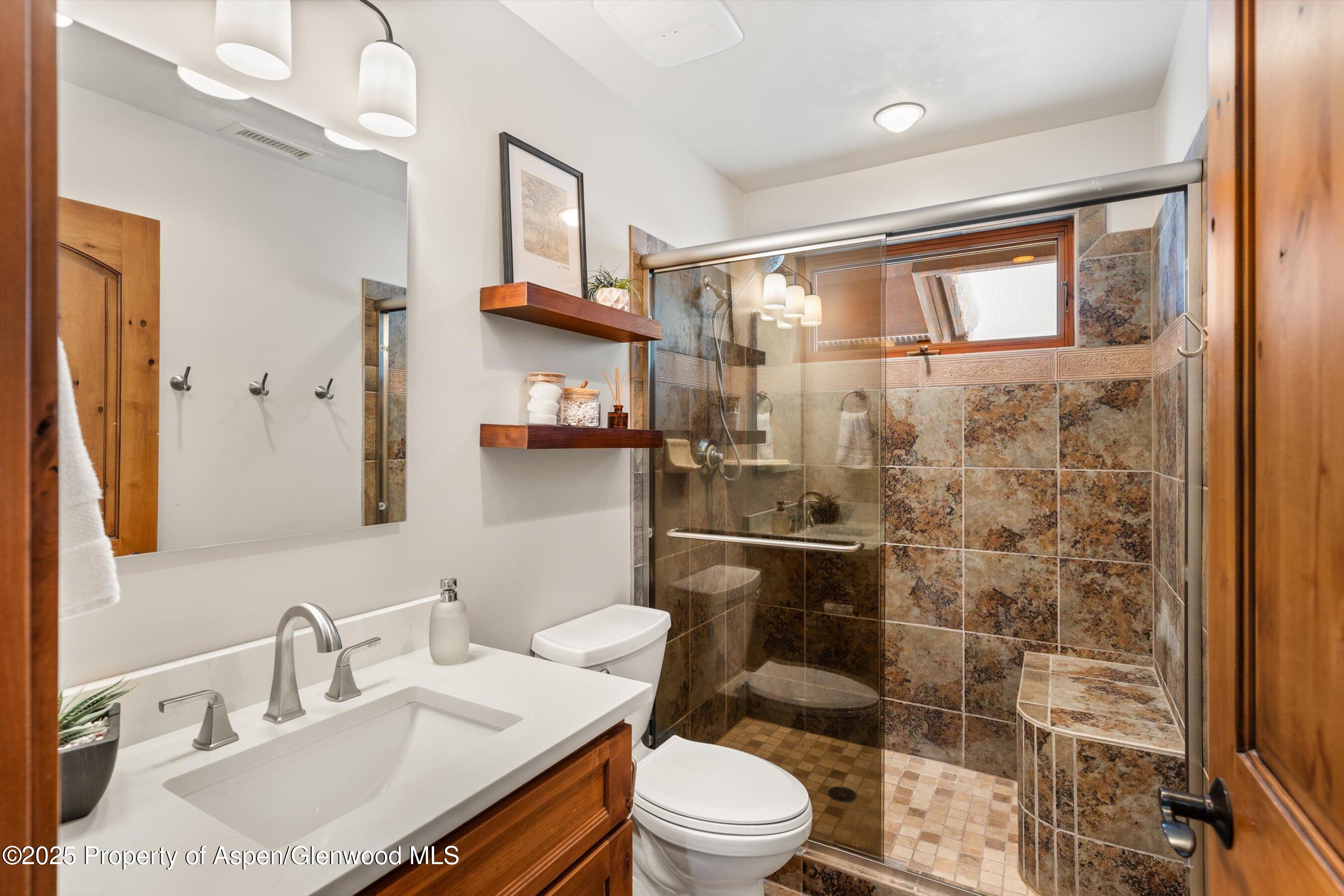 13 Laird Lane Property Photo 32