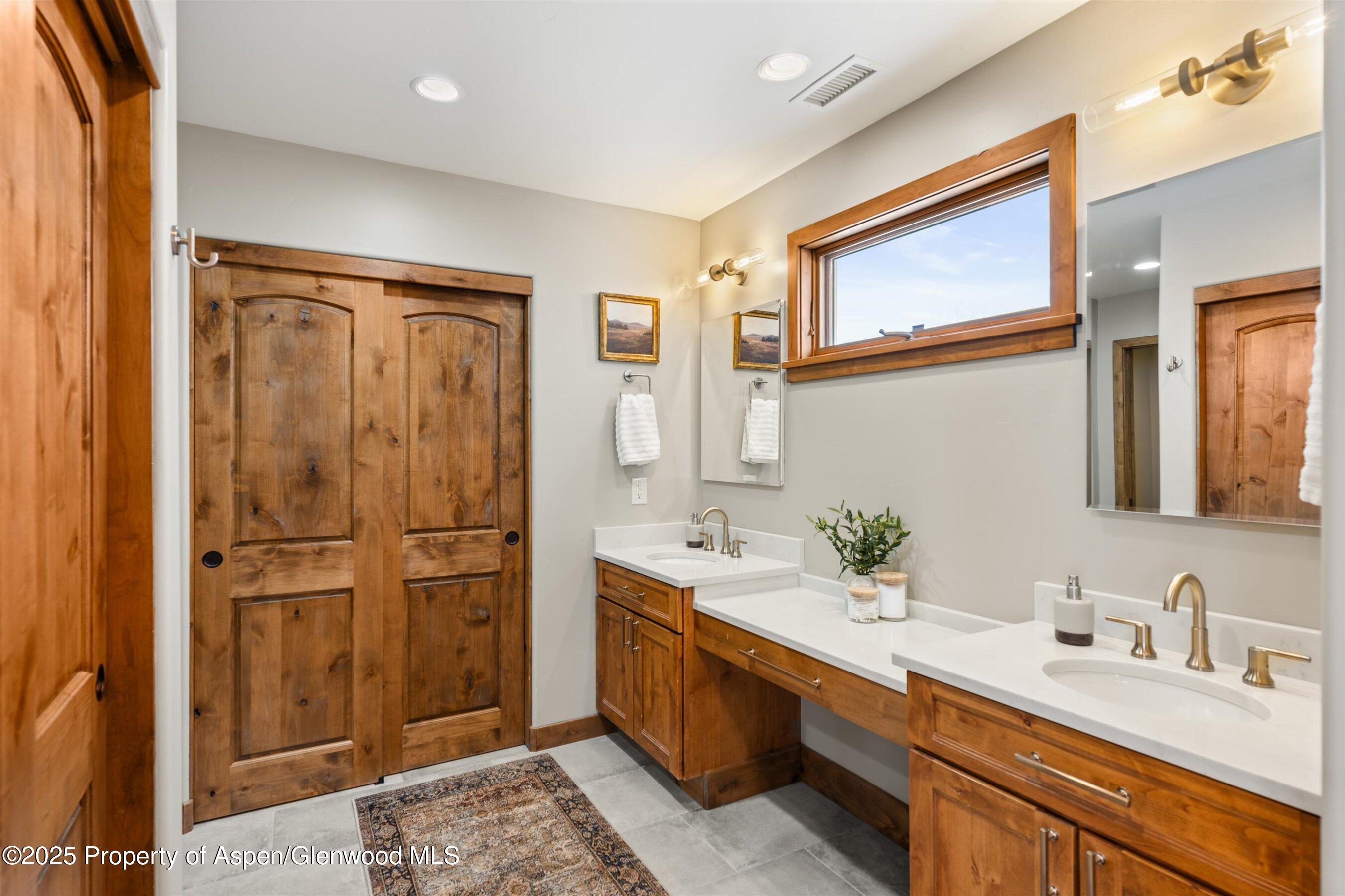 13 Laird Lane Property Photo 36