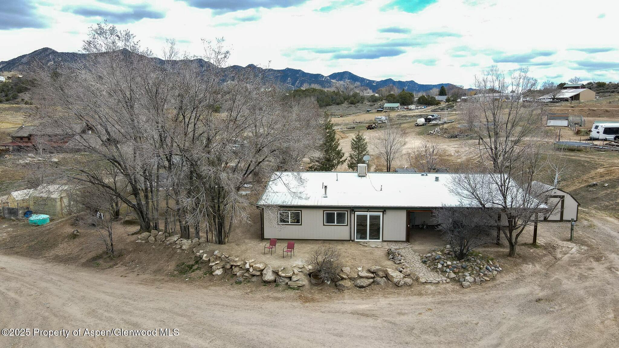 5939 County Road 233 Property Photo 1