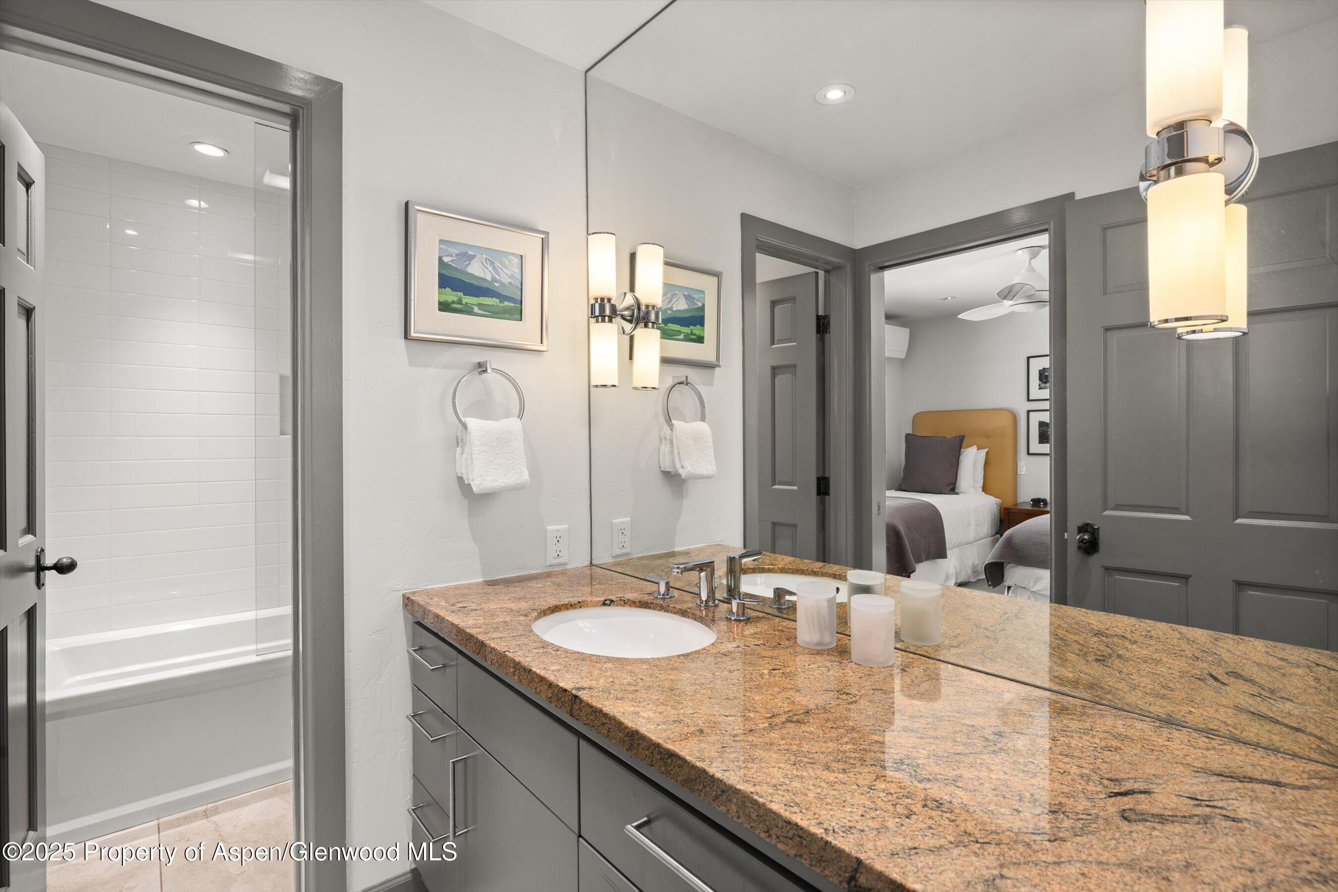 610 S West End Street, K201 Property Photo 16