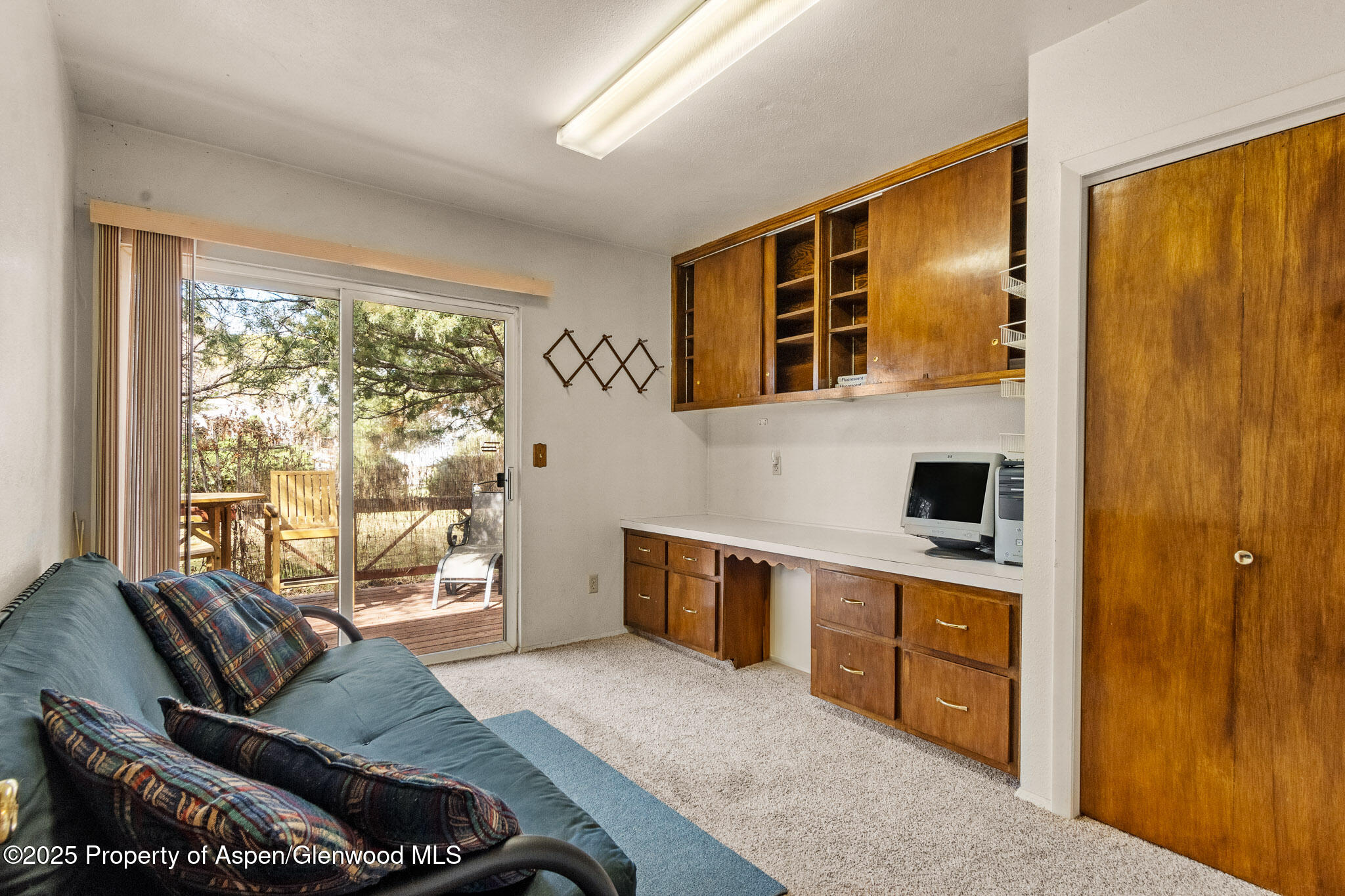 812 Home Avenue Property Photo 14