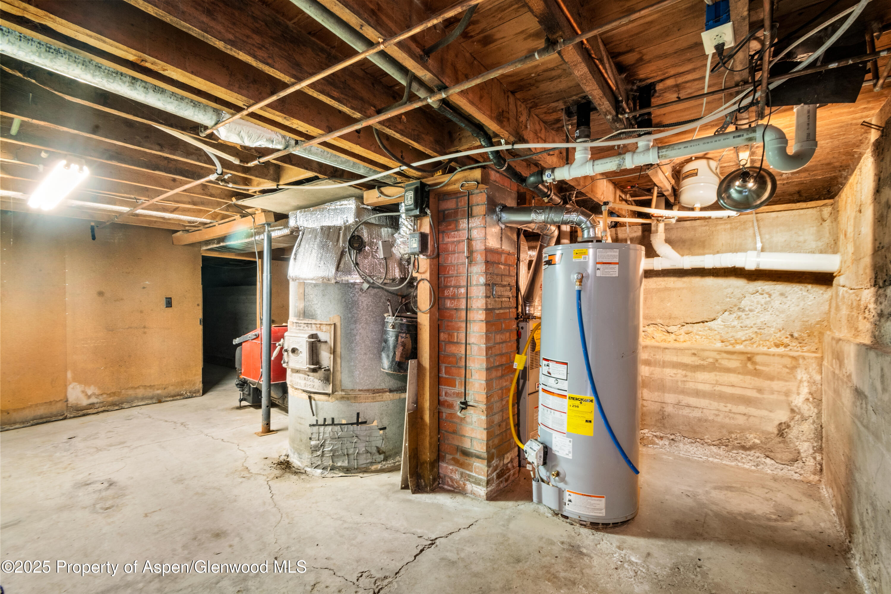 812 Home Avenue Property Photo 23