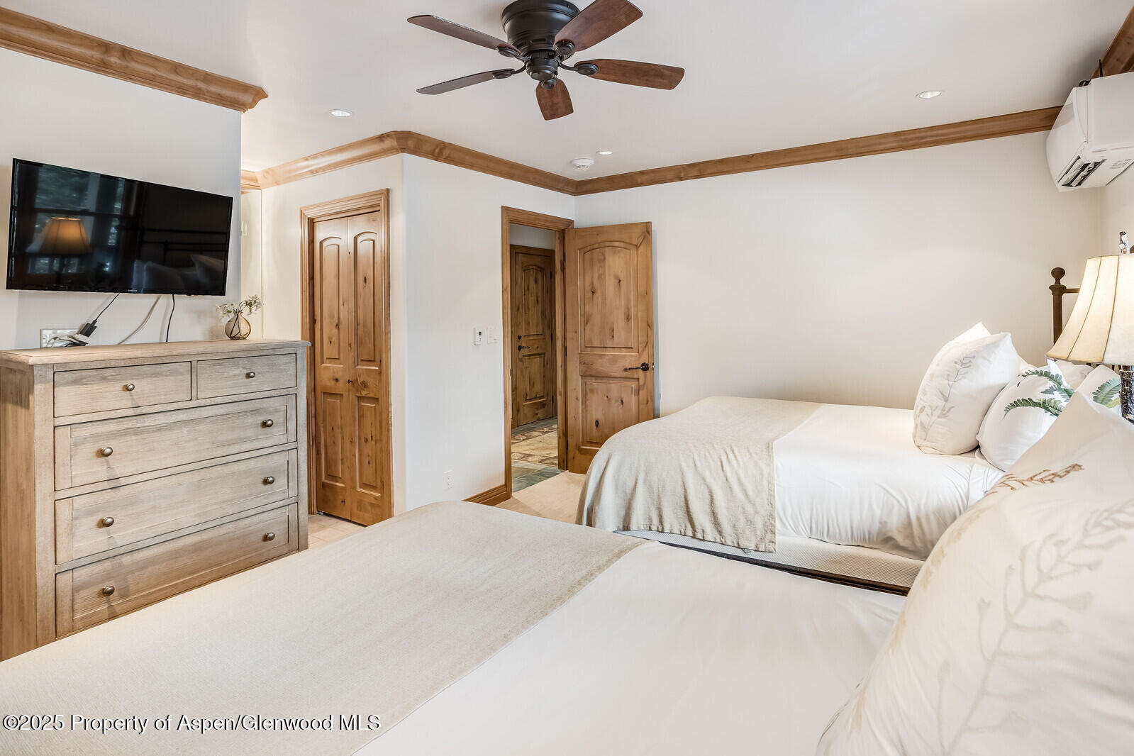 610 S West End Street, D206 Property Photo 26