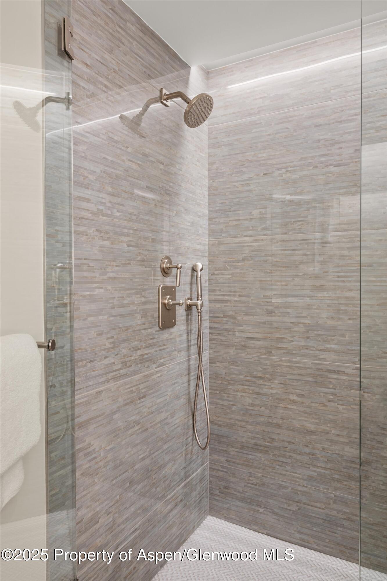 130 Wood Road, 353-355 Property Photo 14