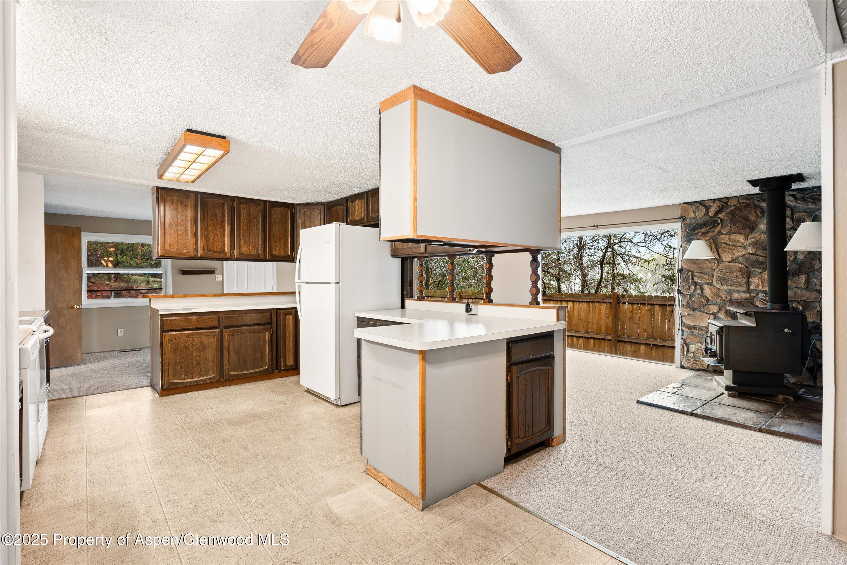 4698 County Road 154 Property Photo 6