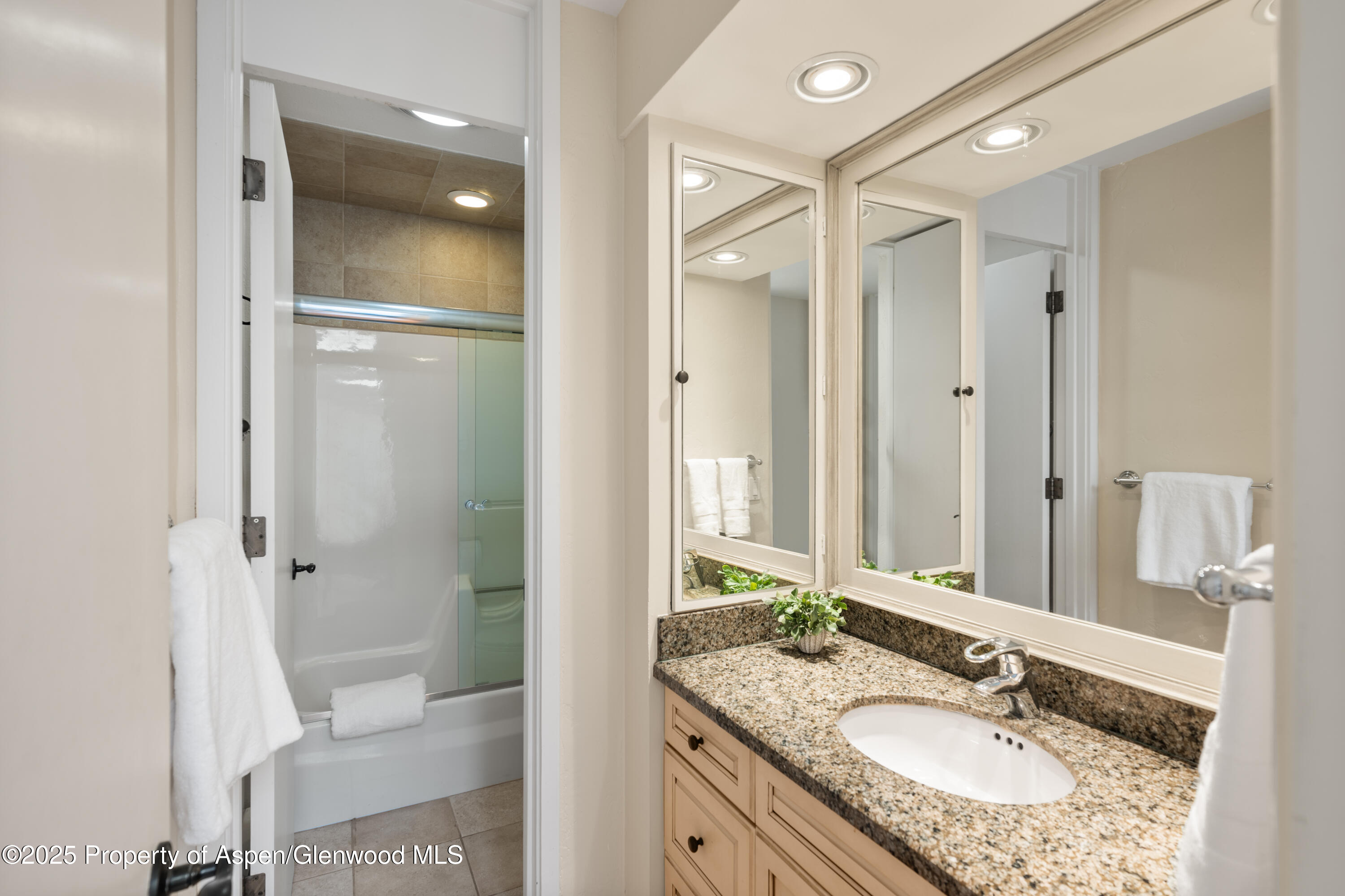 270 Meadow Ranch Property Photo 13