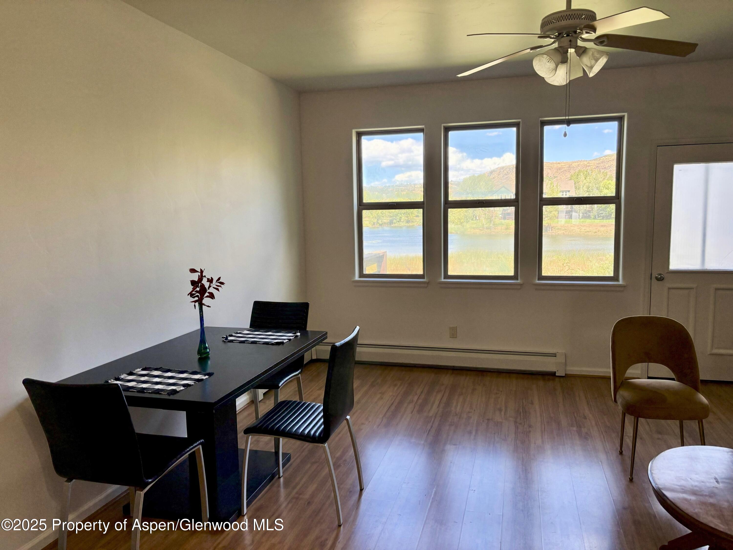 712 Lakeside Drive Property Photo 4