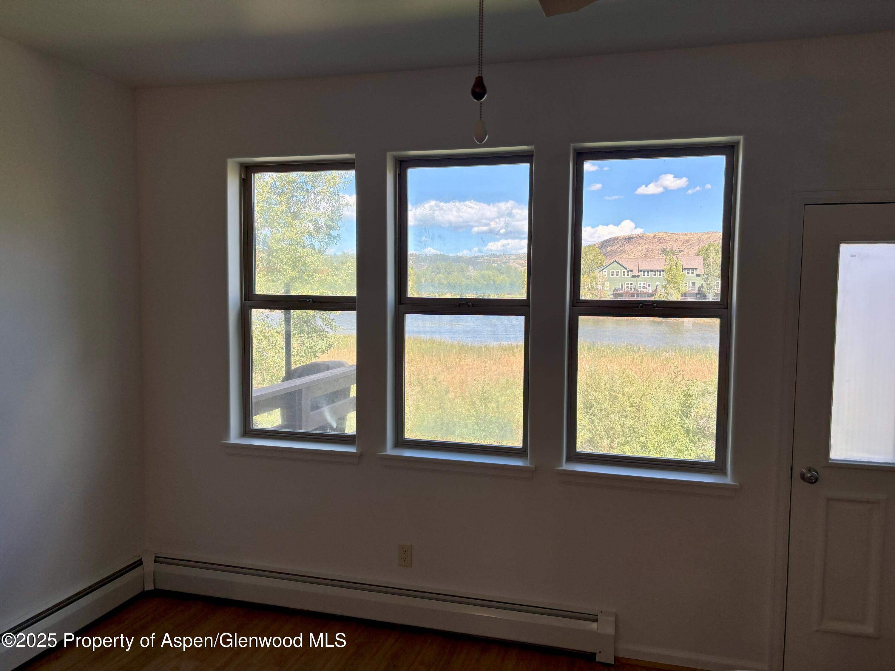 712 Lakeside Drive Property Photo 6