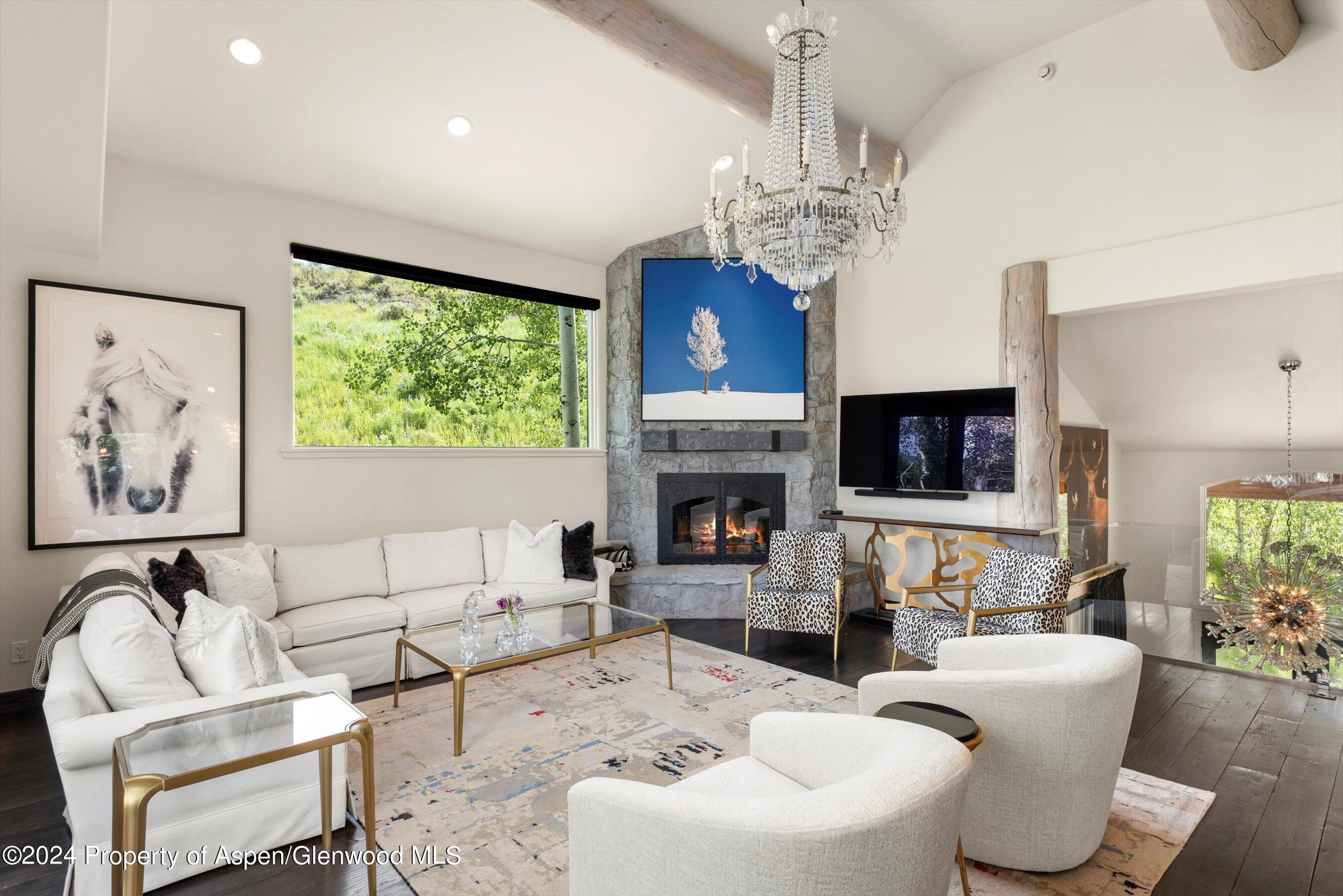 188 Branding Lane Property Photo 2